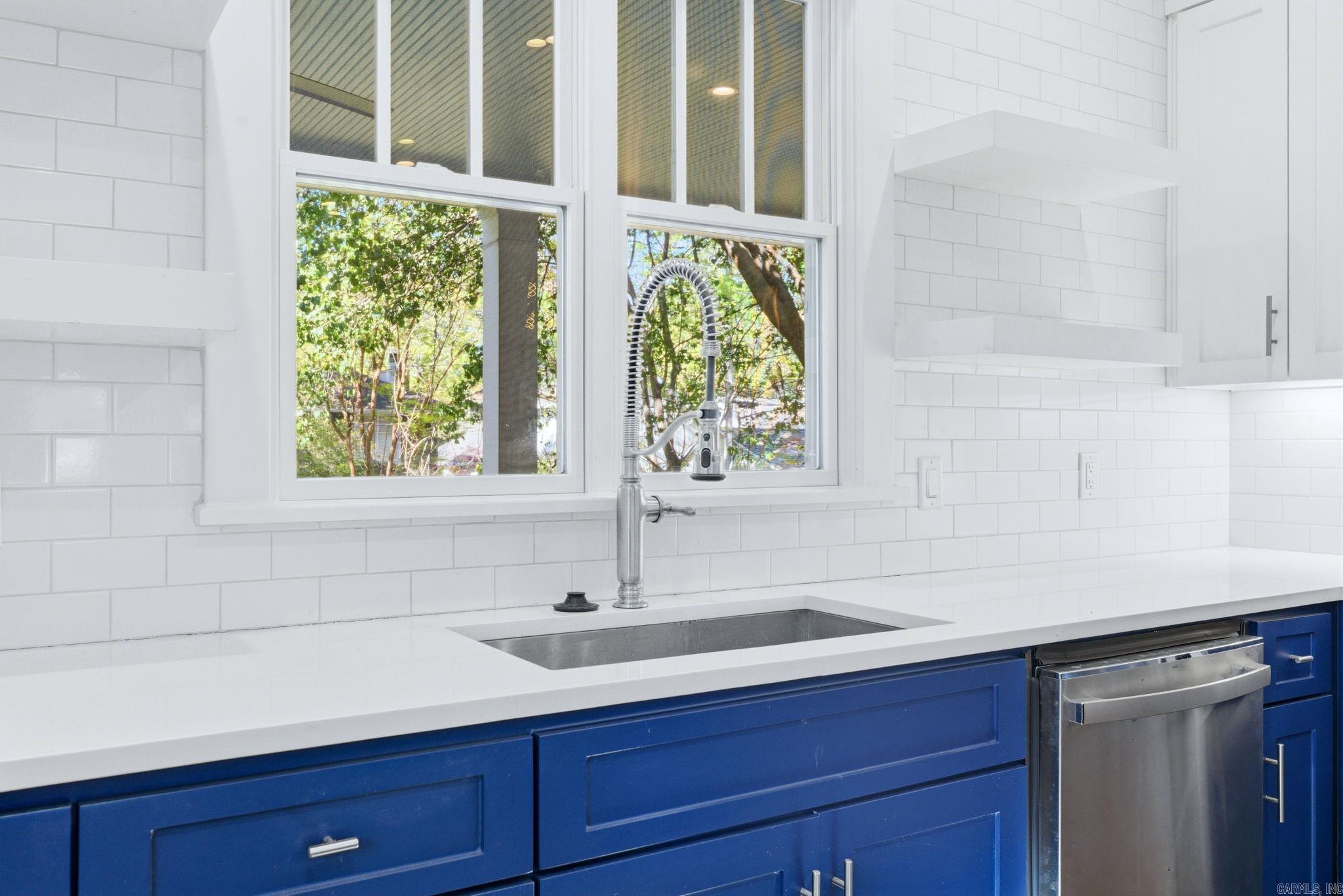 MIDLAND HILLS - Residential