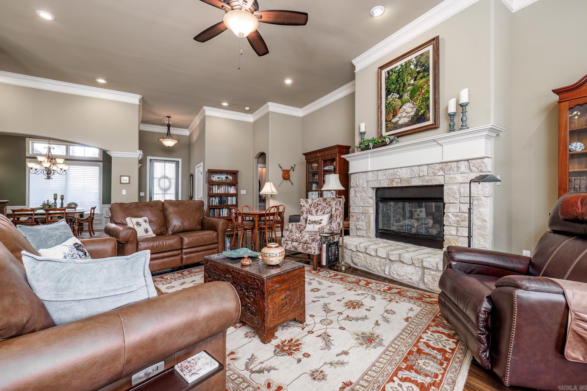 Isabella - Residential