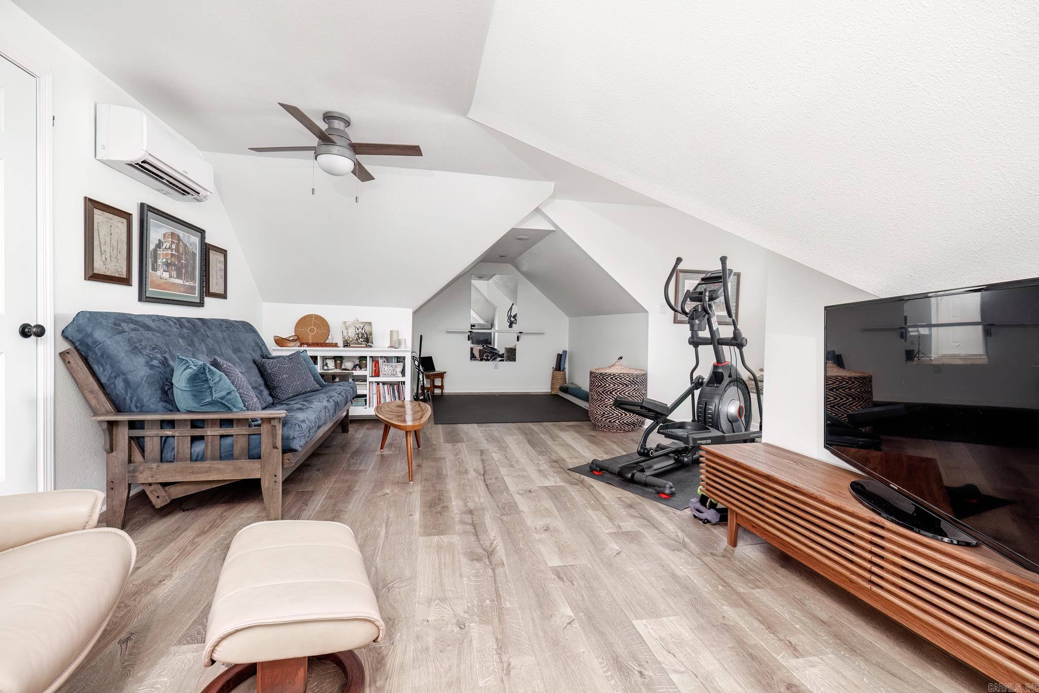 Isabella - Residential