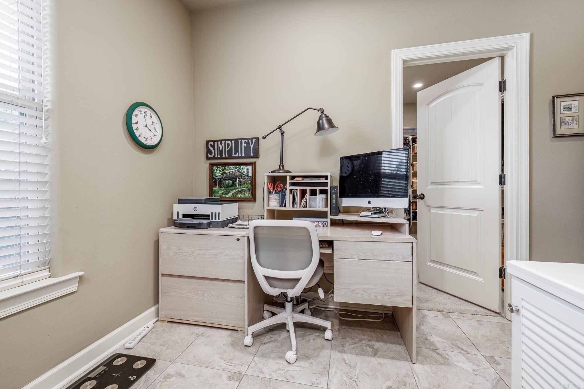 Isabella - Residential