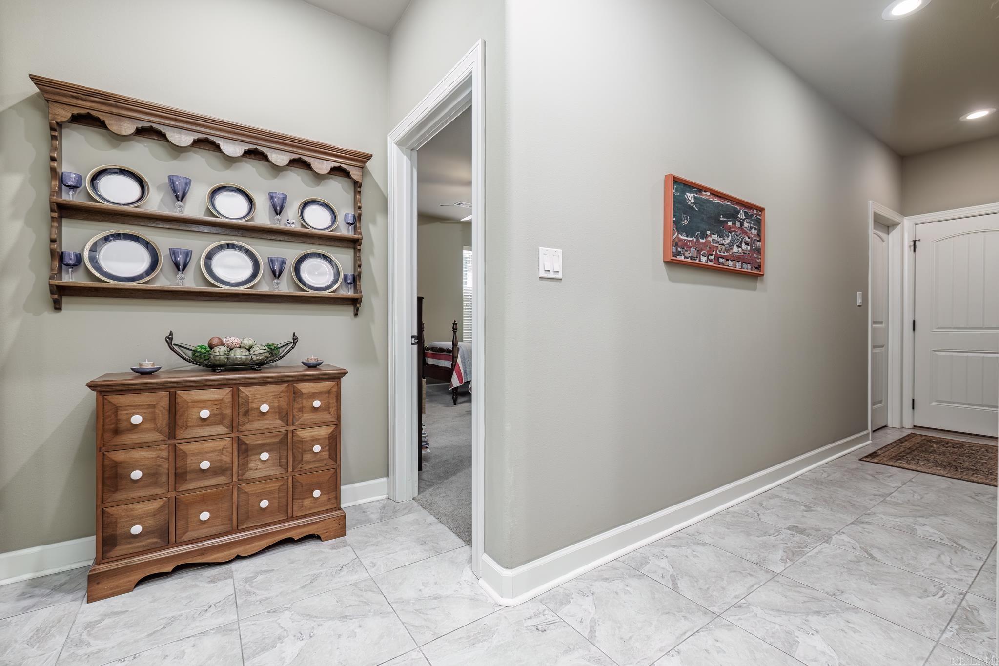 Isabella - Residential