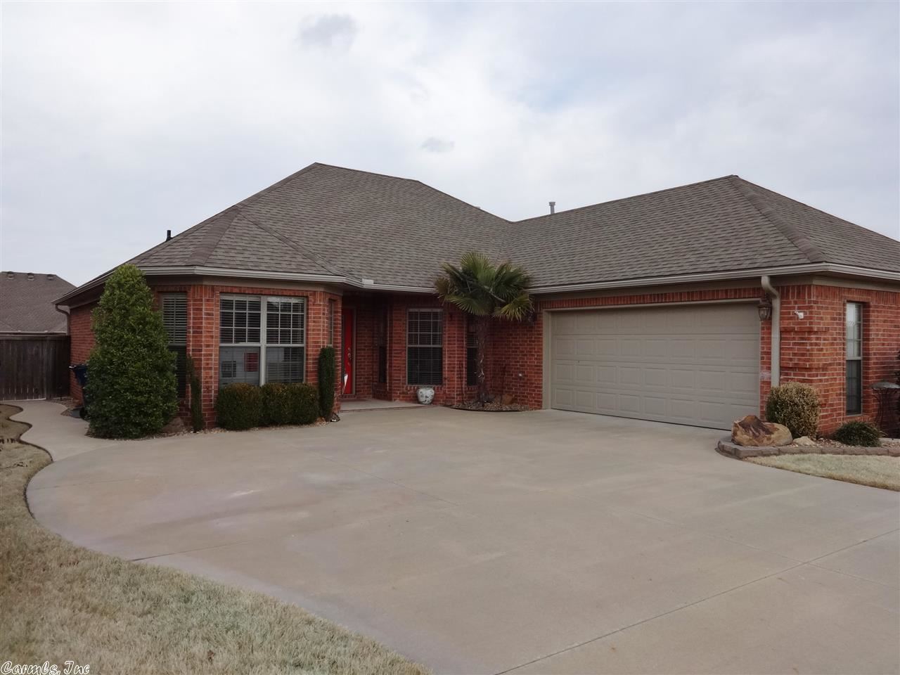 COUNTRY CLUB OF ARK THE - Residential