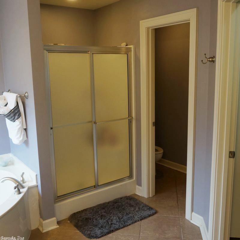 COUNTRY CLUB OF ARK THE - Residential