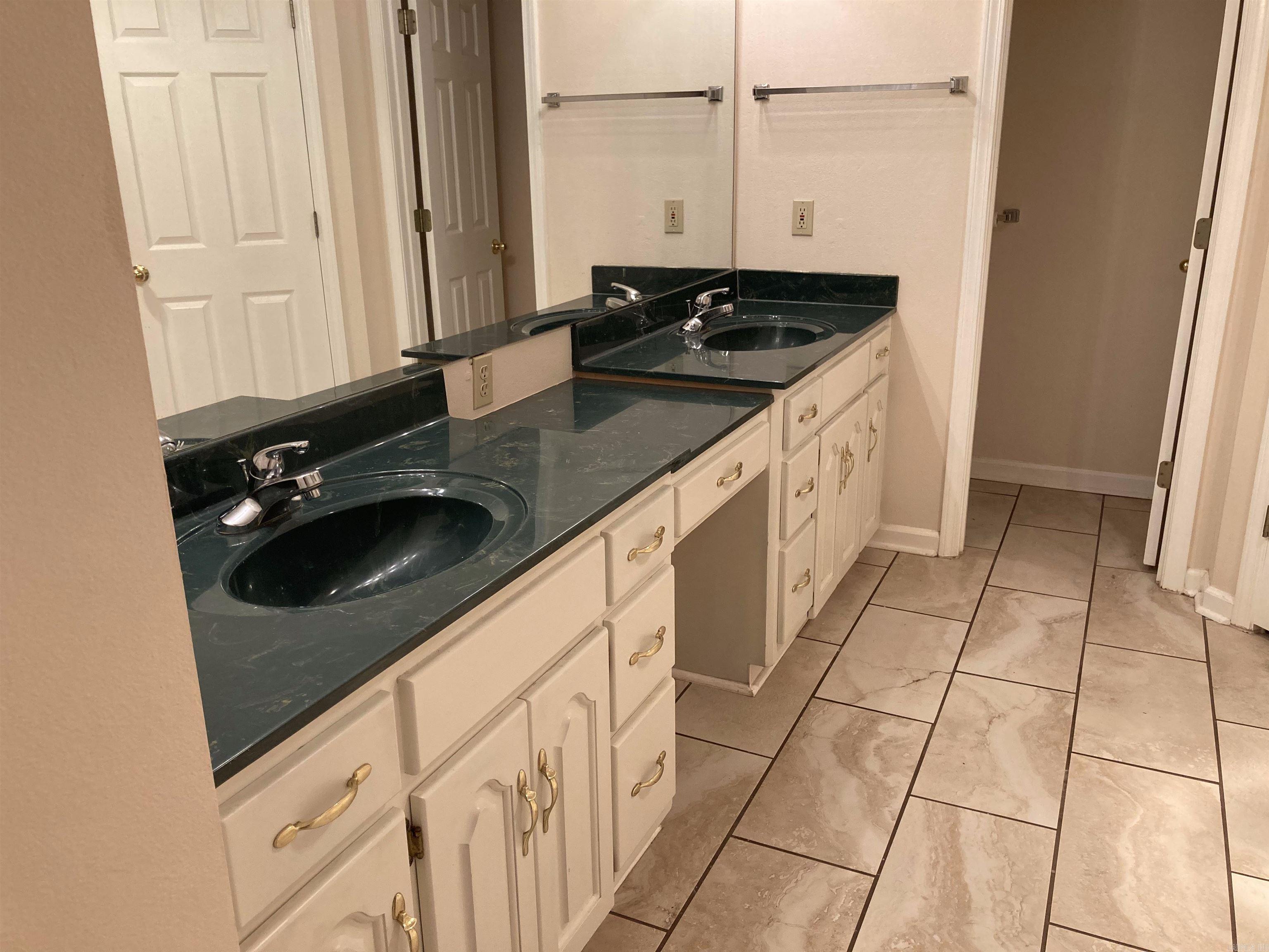 Autumn Estates - Residential Lease