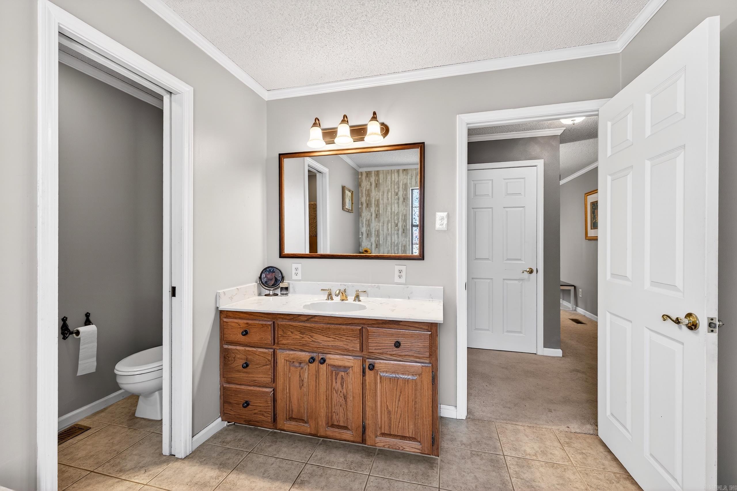 DARK FOREST PLACE - Residential