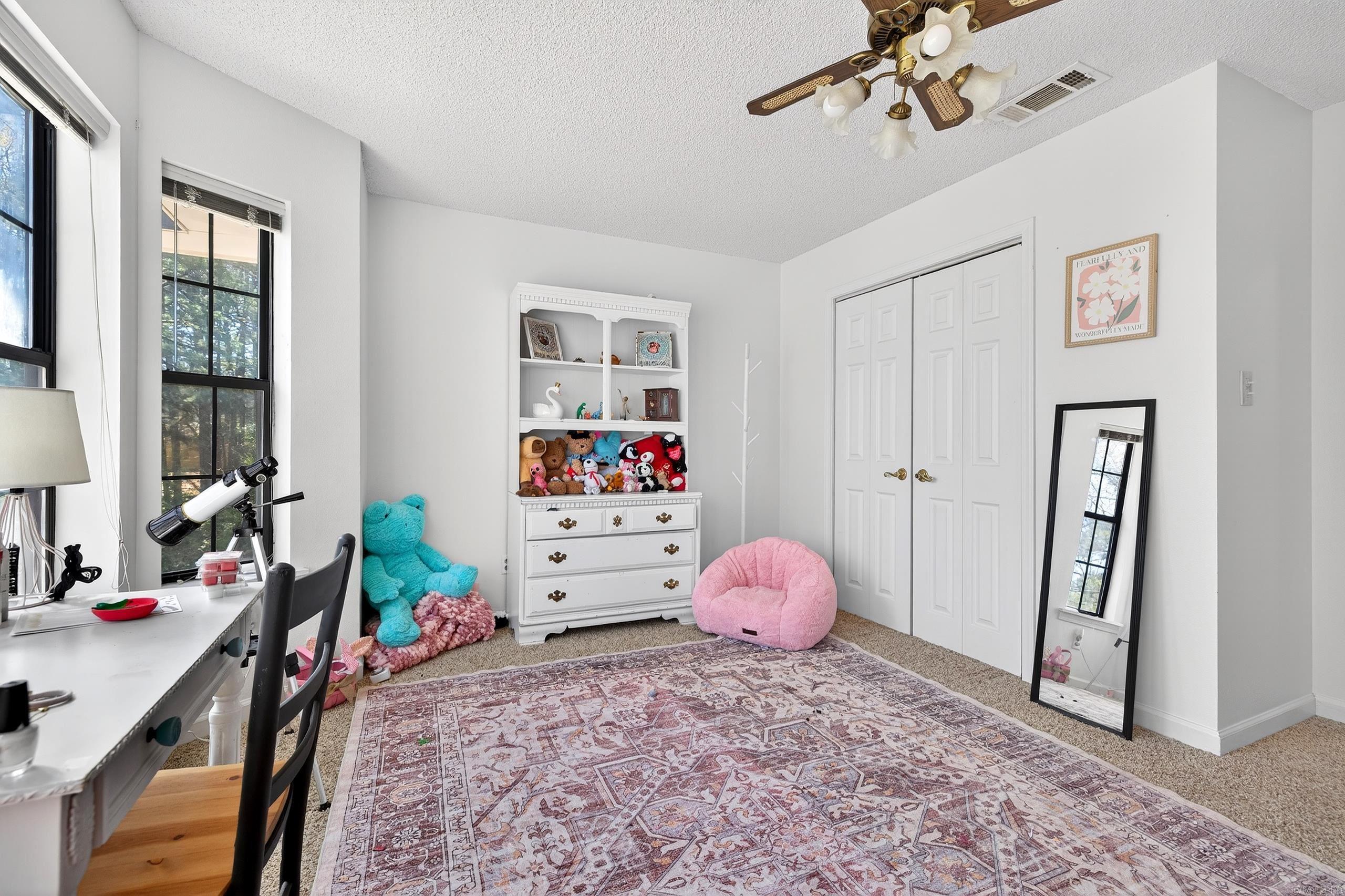 DARK FOREST PLACE - Residential