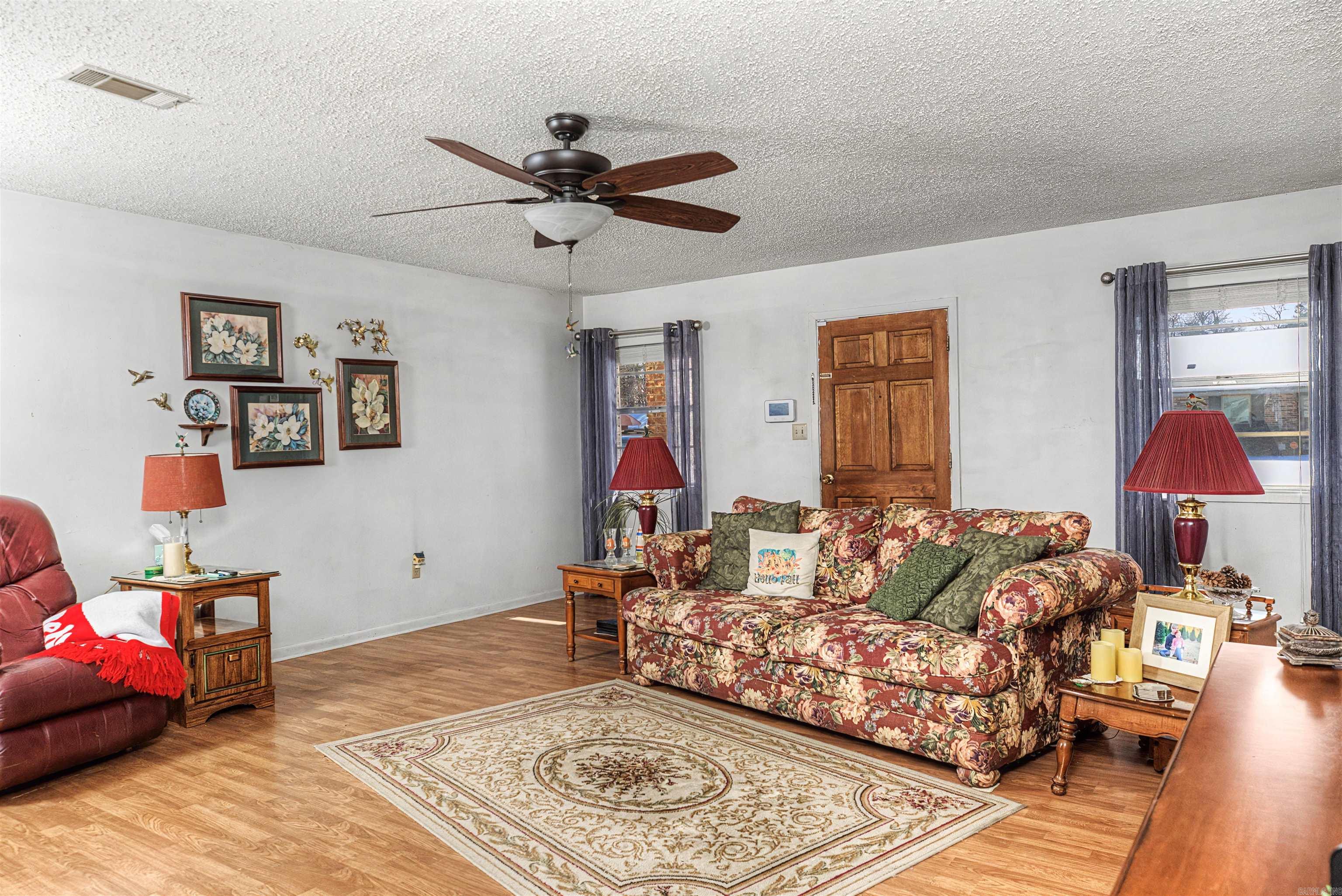 INDIAN HILLS PHASE - Residential