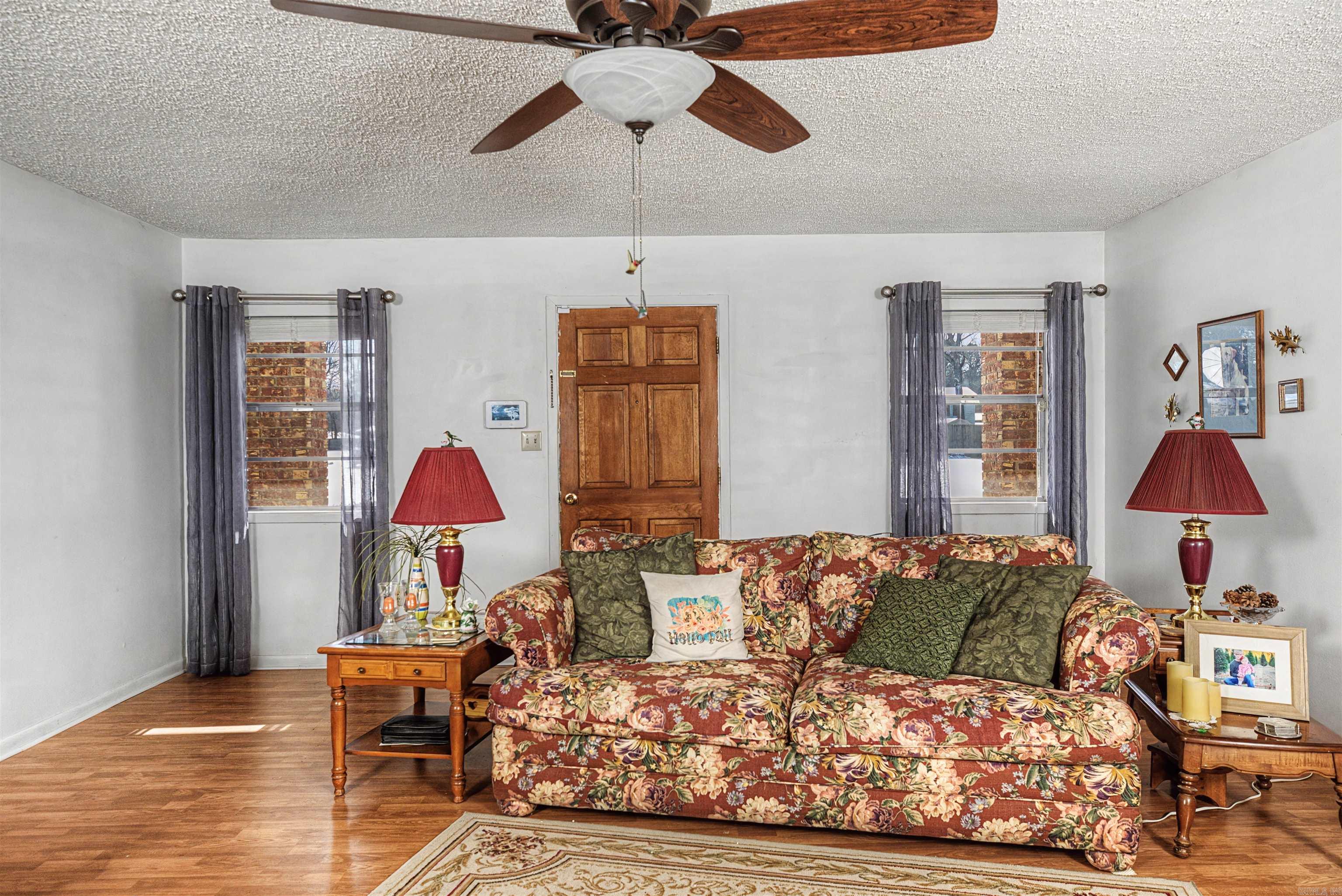 INDIAN HILLS PHASE - Residential