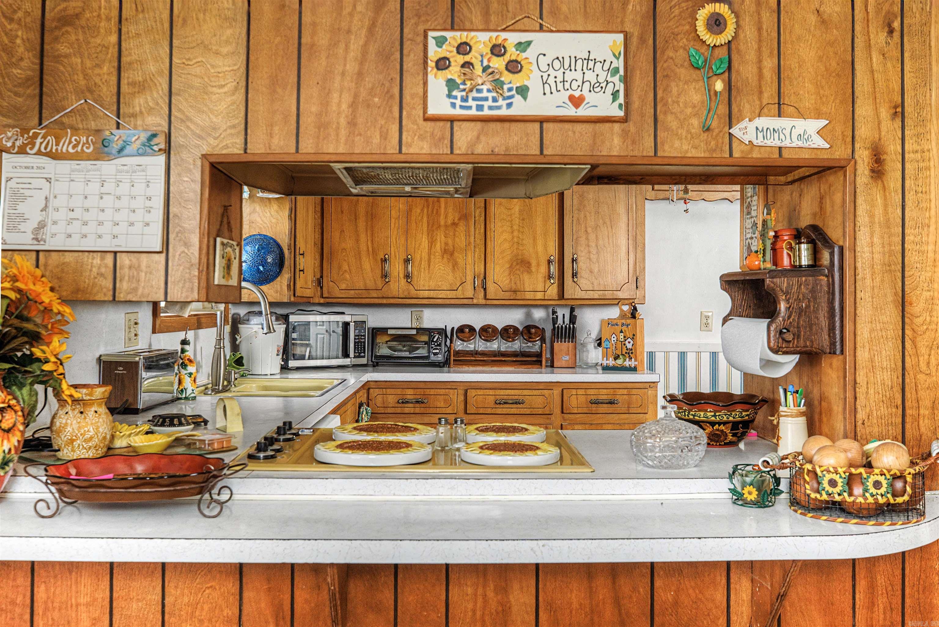 INDIAN HILLS PHASE - Residential