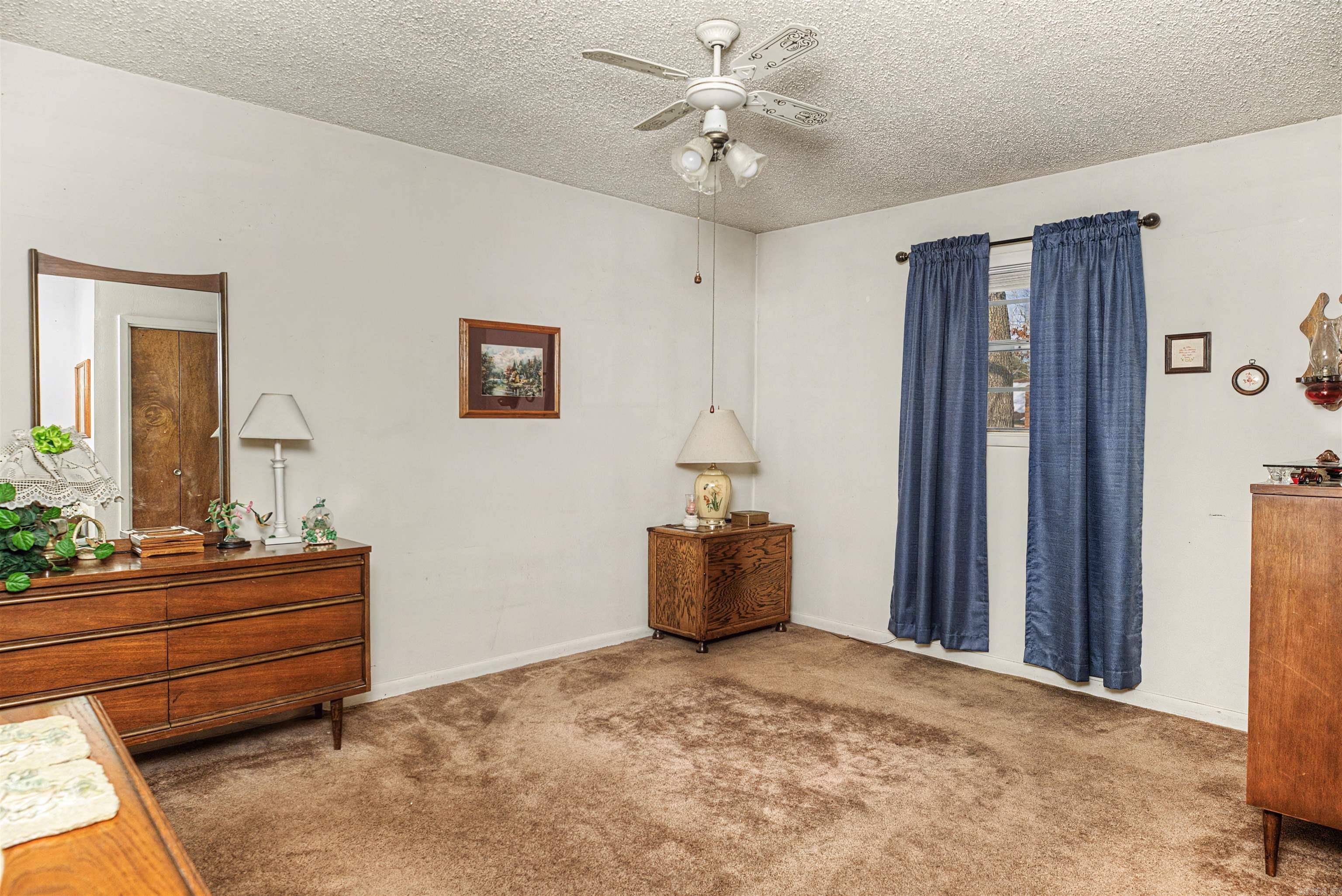 INDIAN HILLS PHASE - Residential