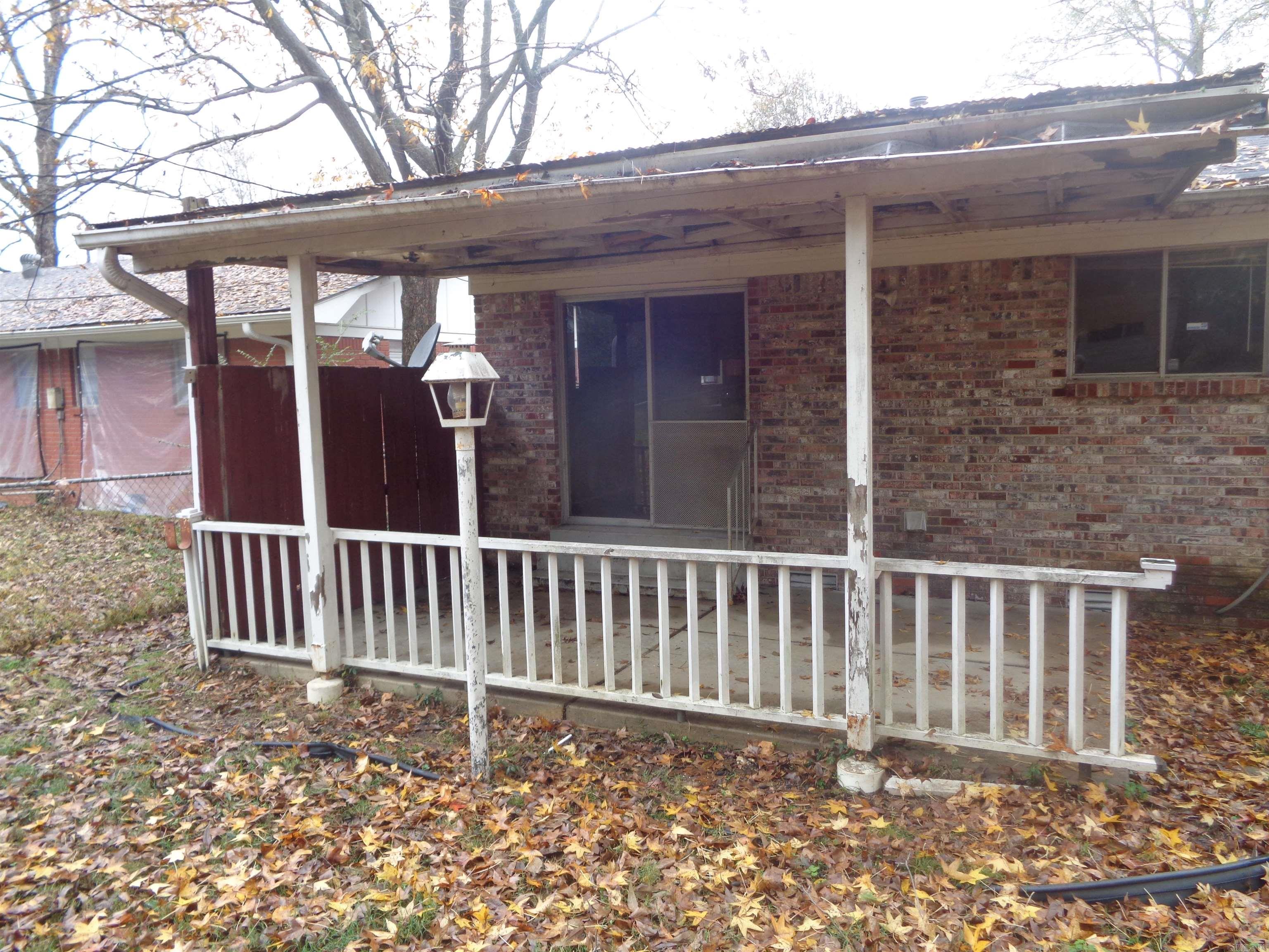 Cloverhill Place - Residential Lease