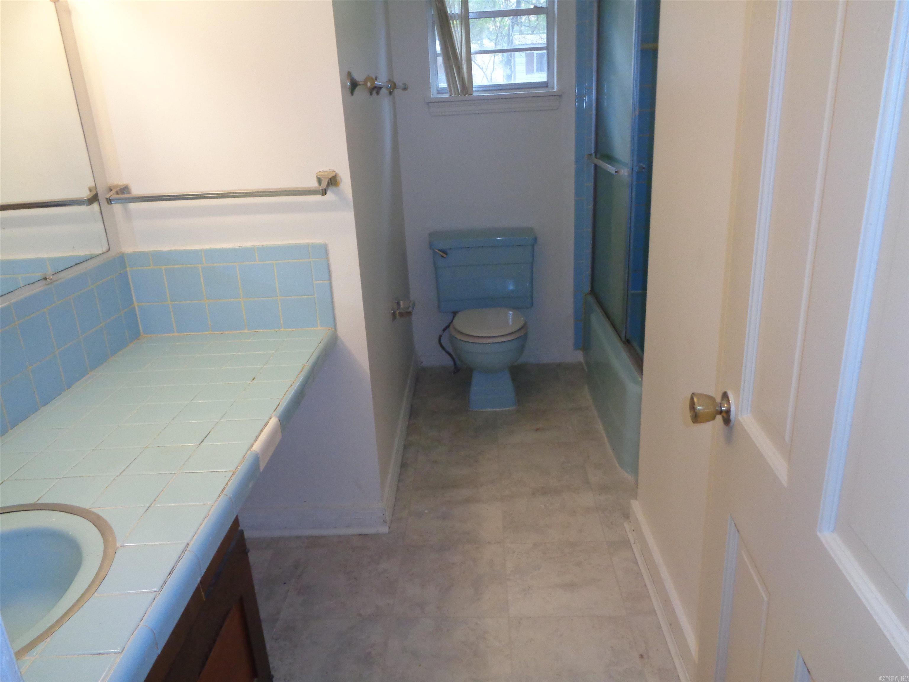 Cloverhill Place - Residential Lease