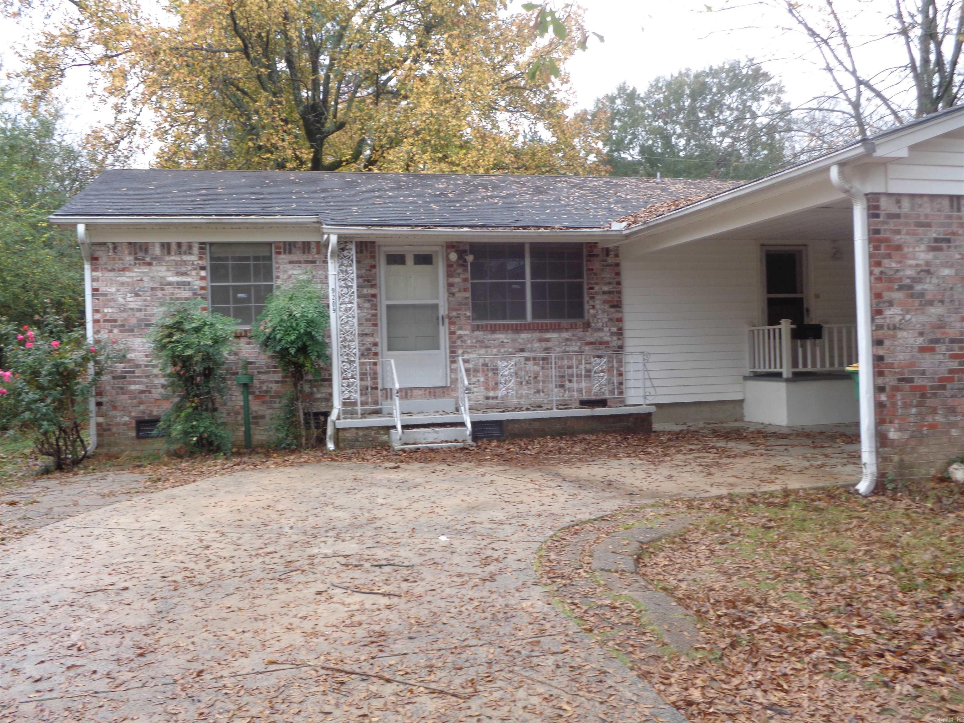 Cloverhill Place - Residential Lease