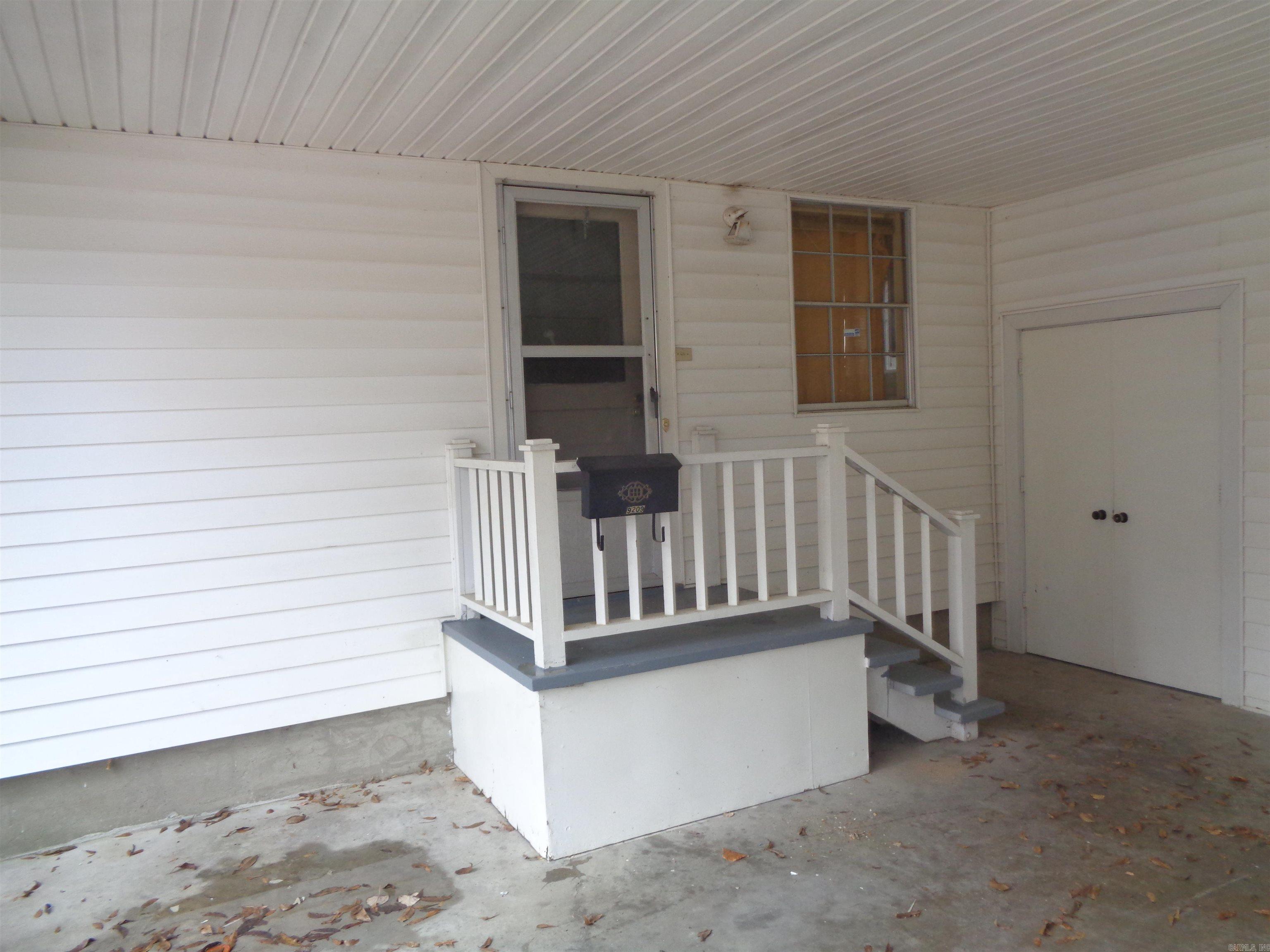 Cloverhill Place - Residential Lease