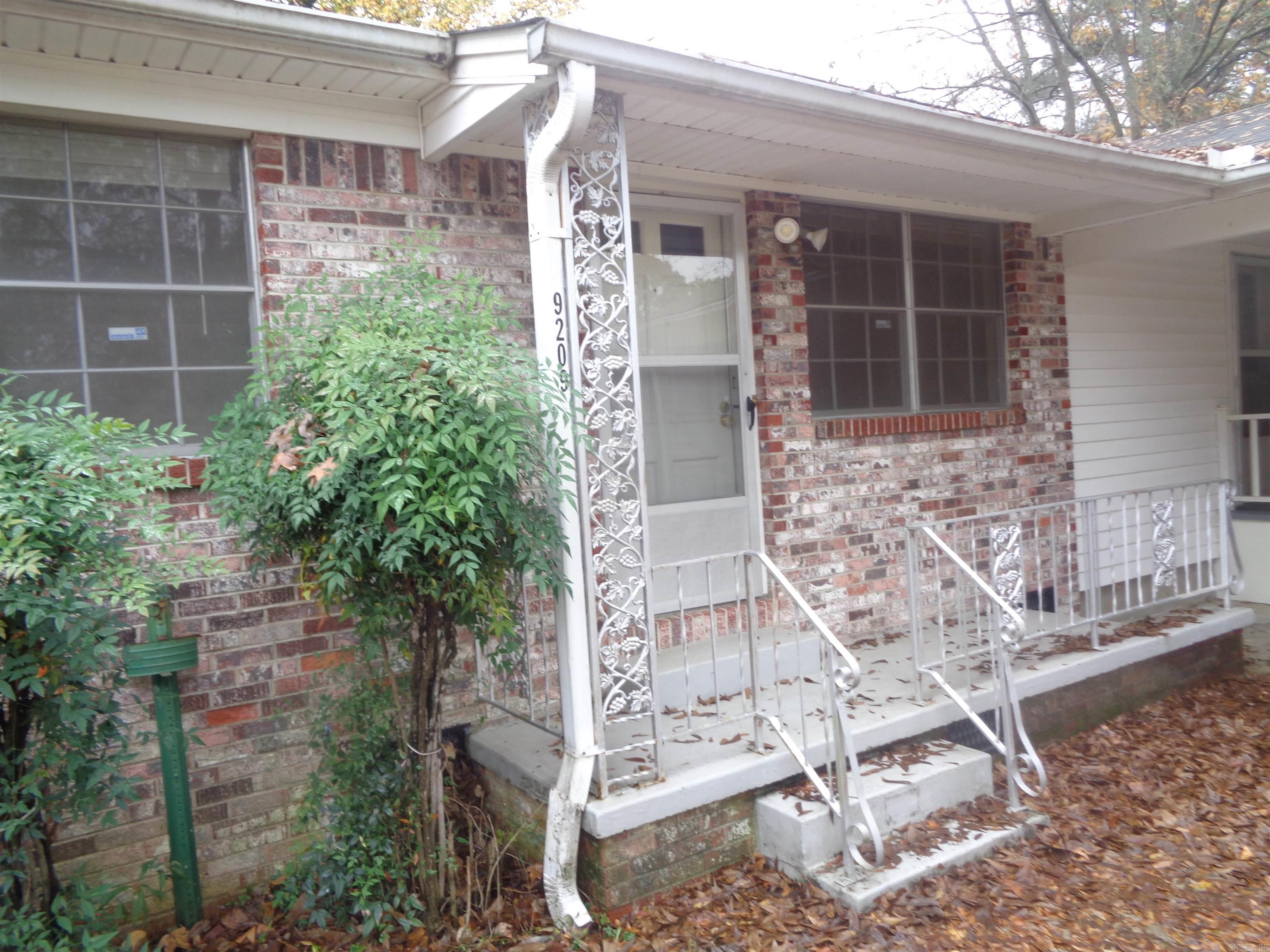 Cloverhill Place - Residential Lease