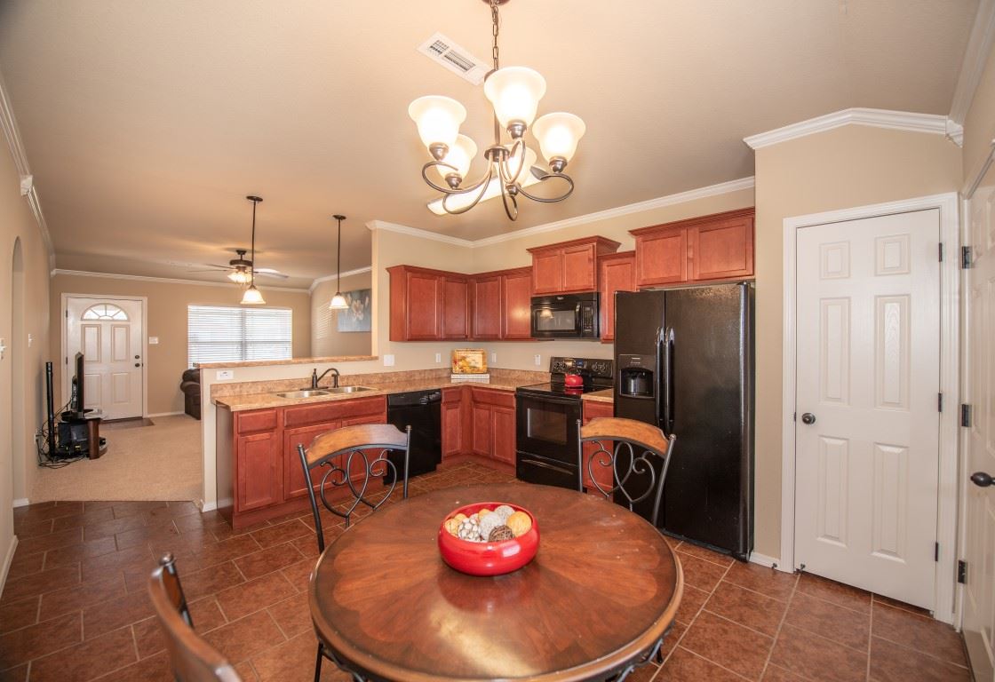 FAULKNER CROSSING - Residential