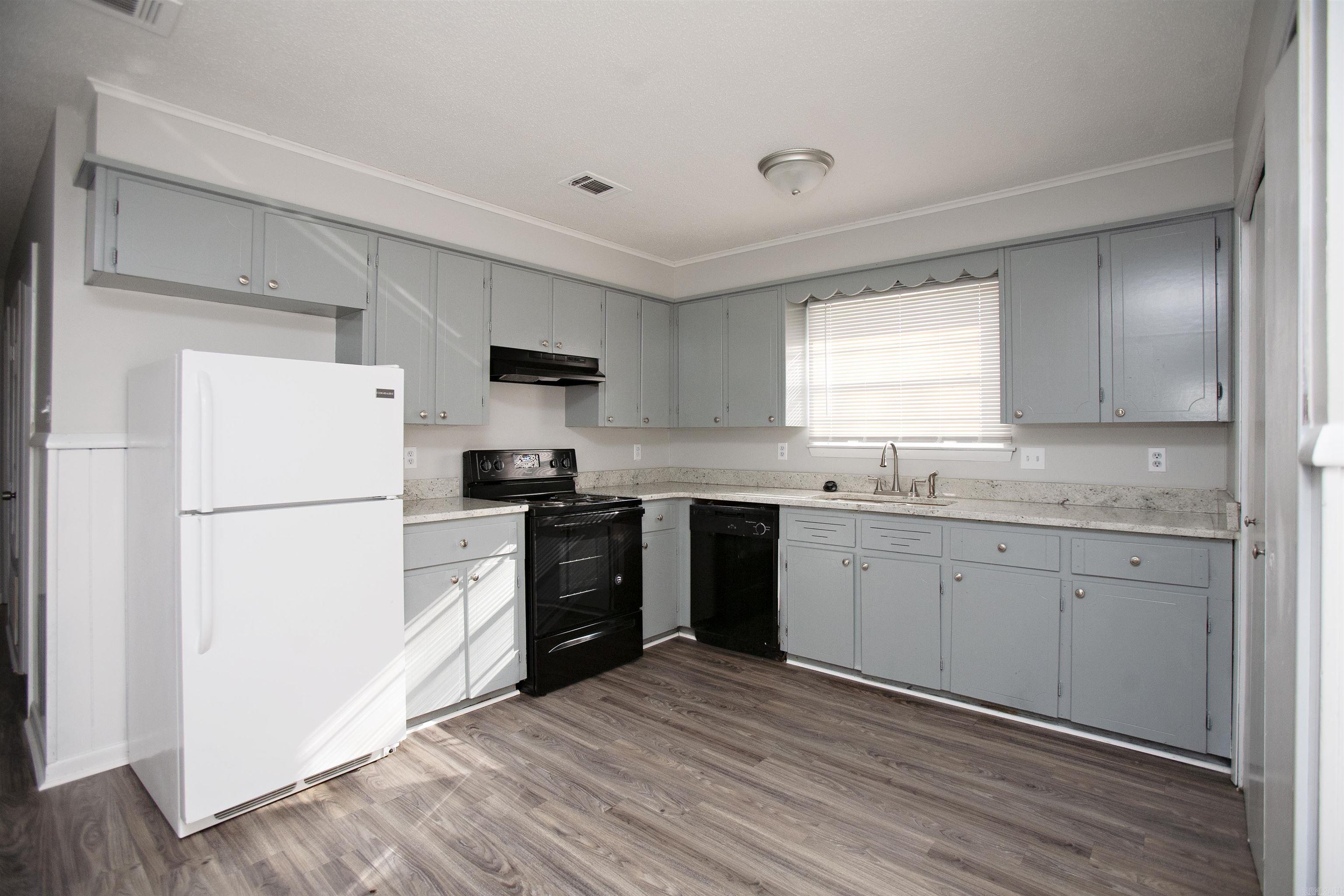 Indianhead Lakes Estates - Residential Lease