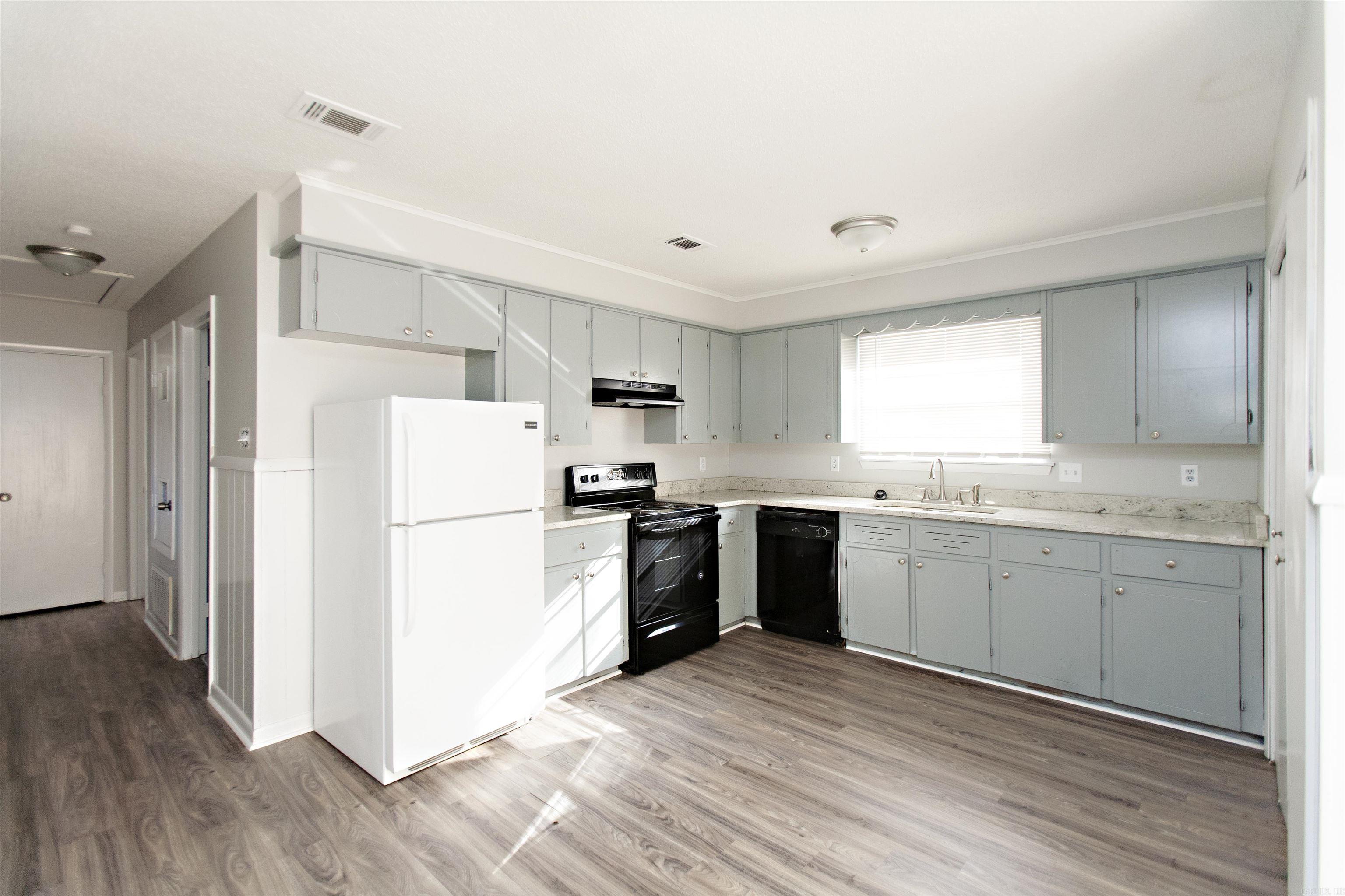 Indianhead Lakes Estates - Residential Lease