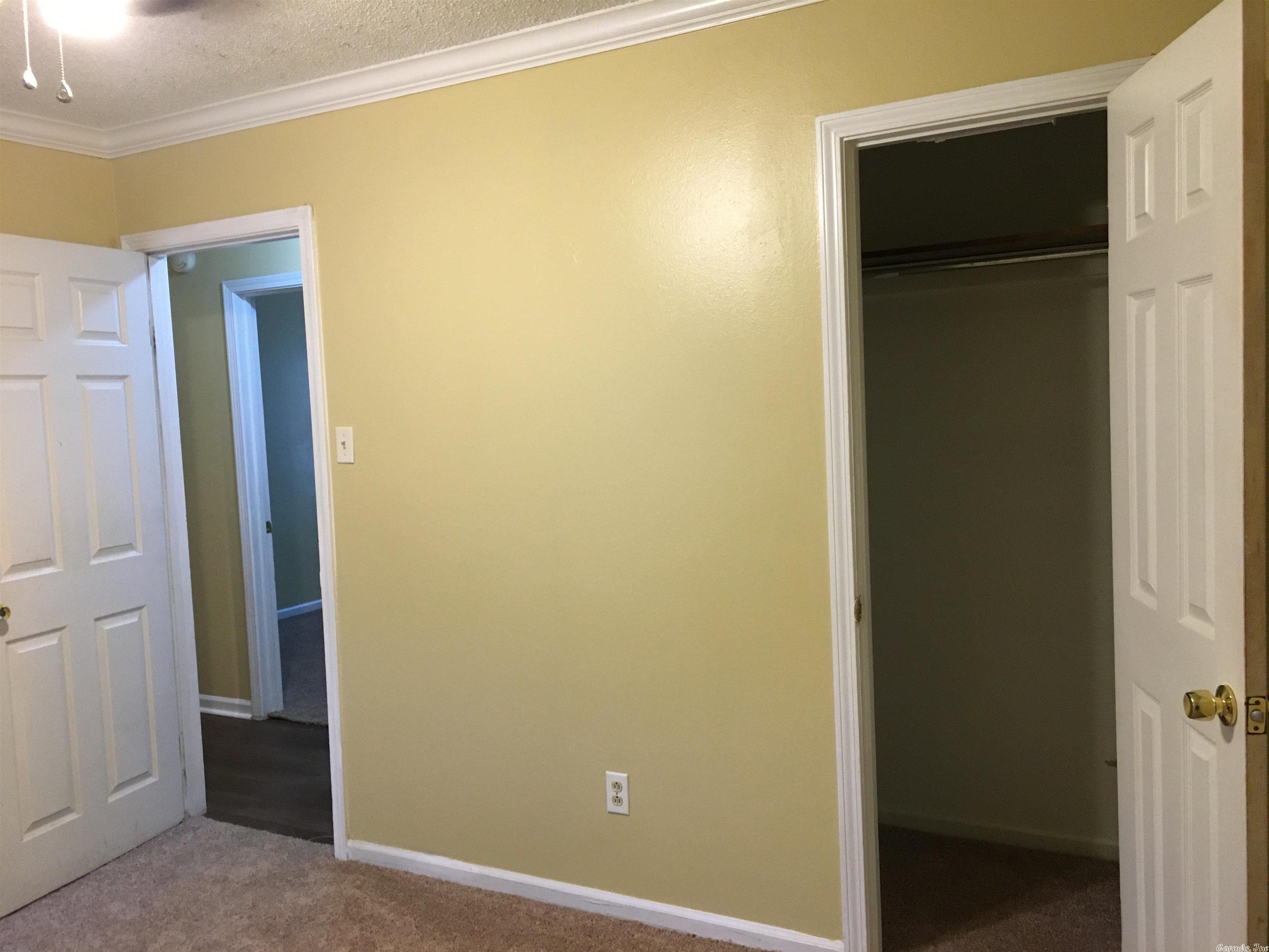 CLOVER RIDGE - Residential