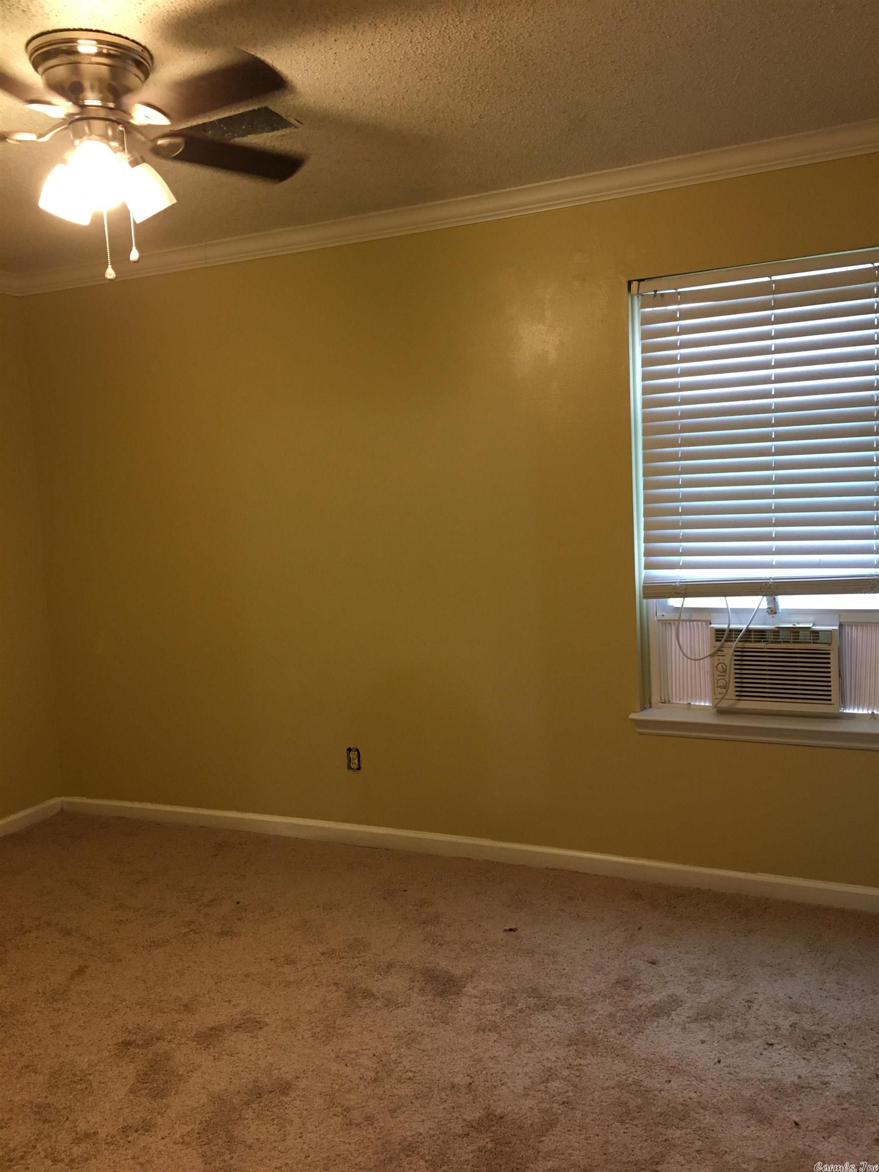 CLOVER RIDGE - Residential