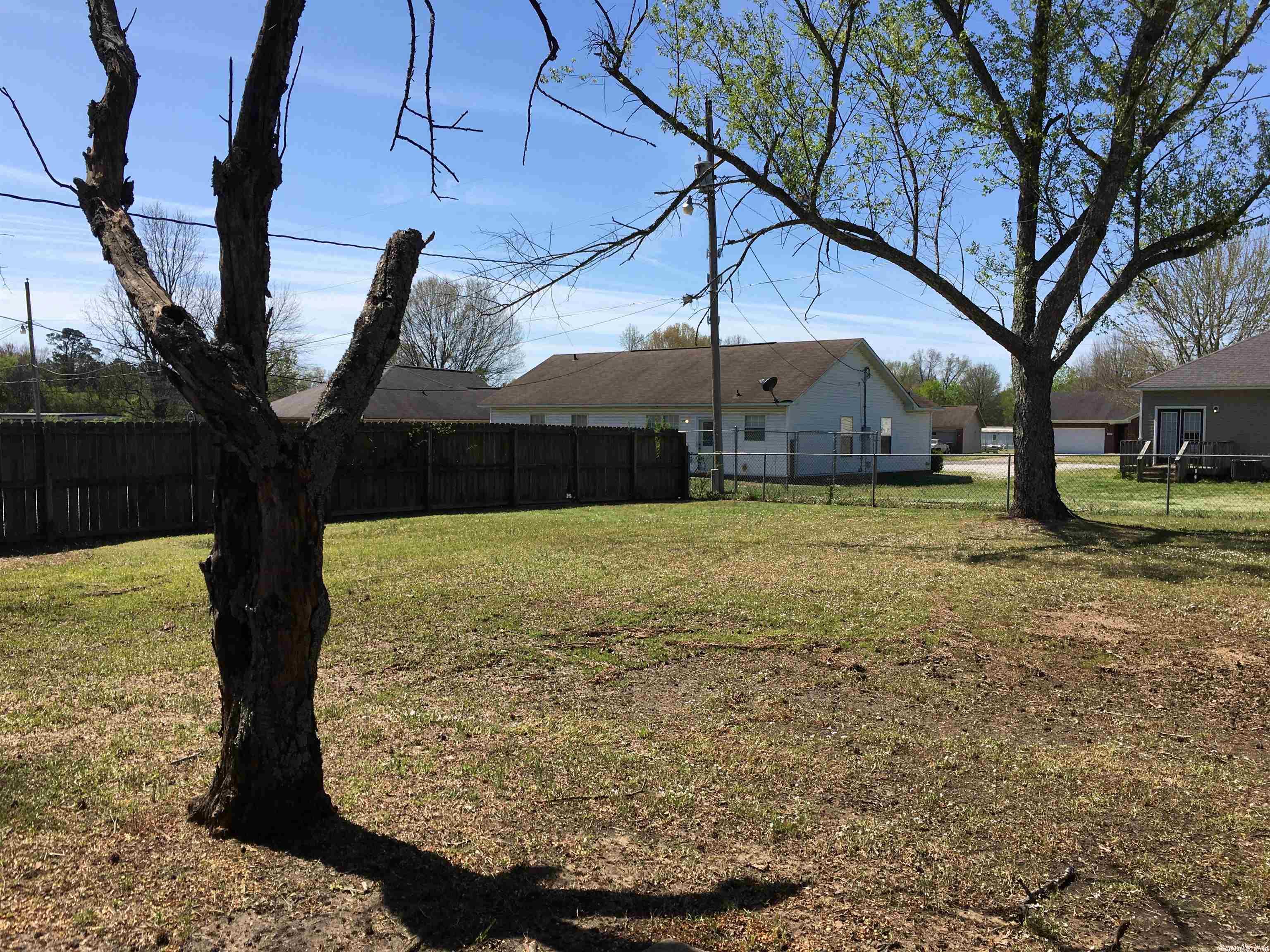 CLOVER RIDGE - Residential