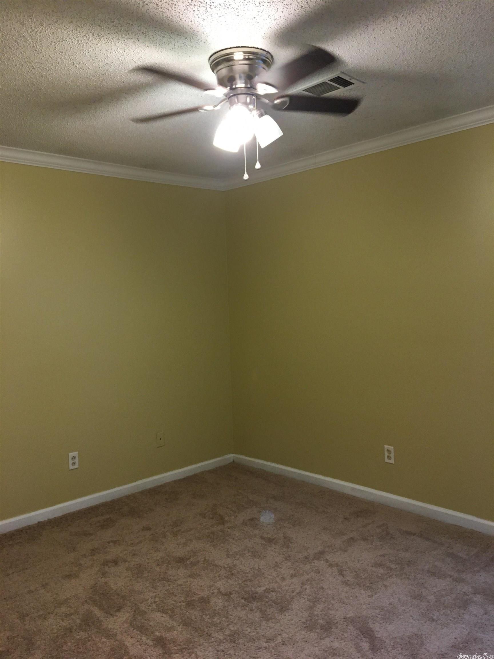 CLOVER RIDGE - Residential