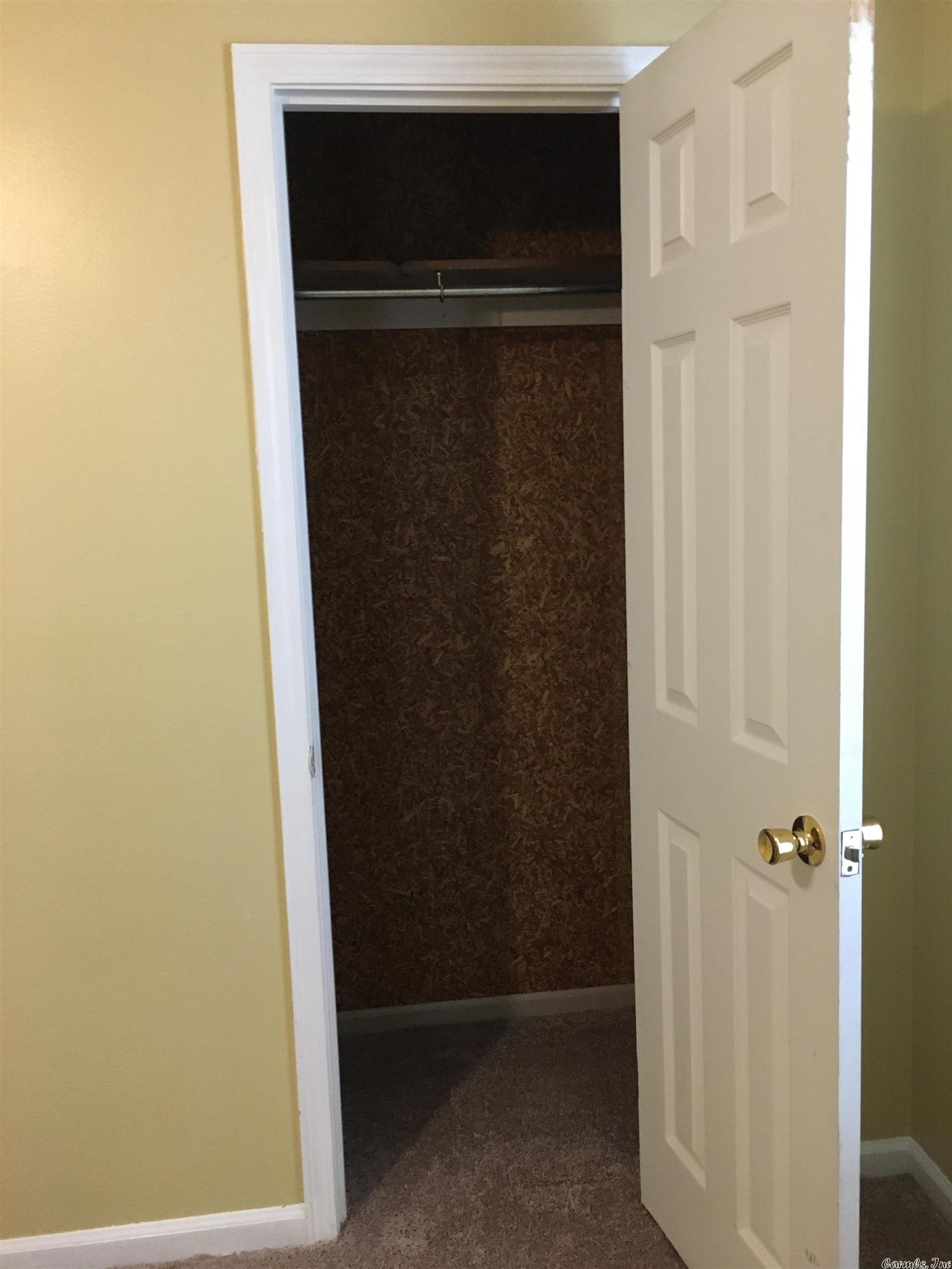 CLOVER RIDGE - Residential