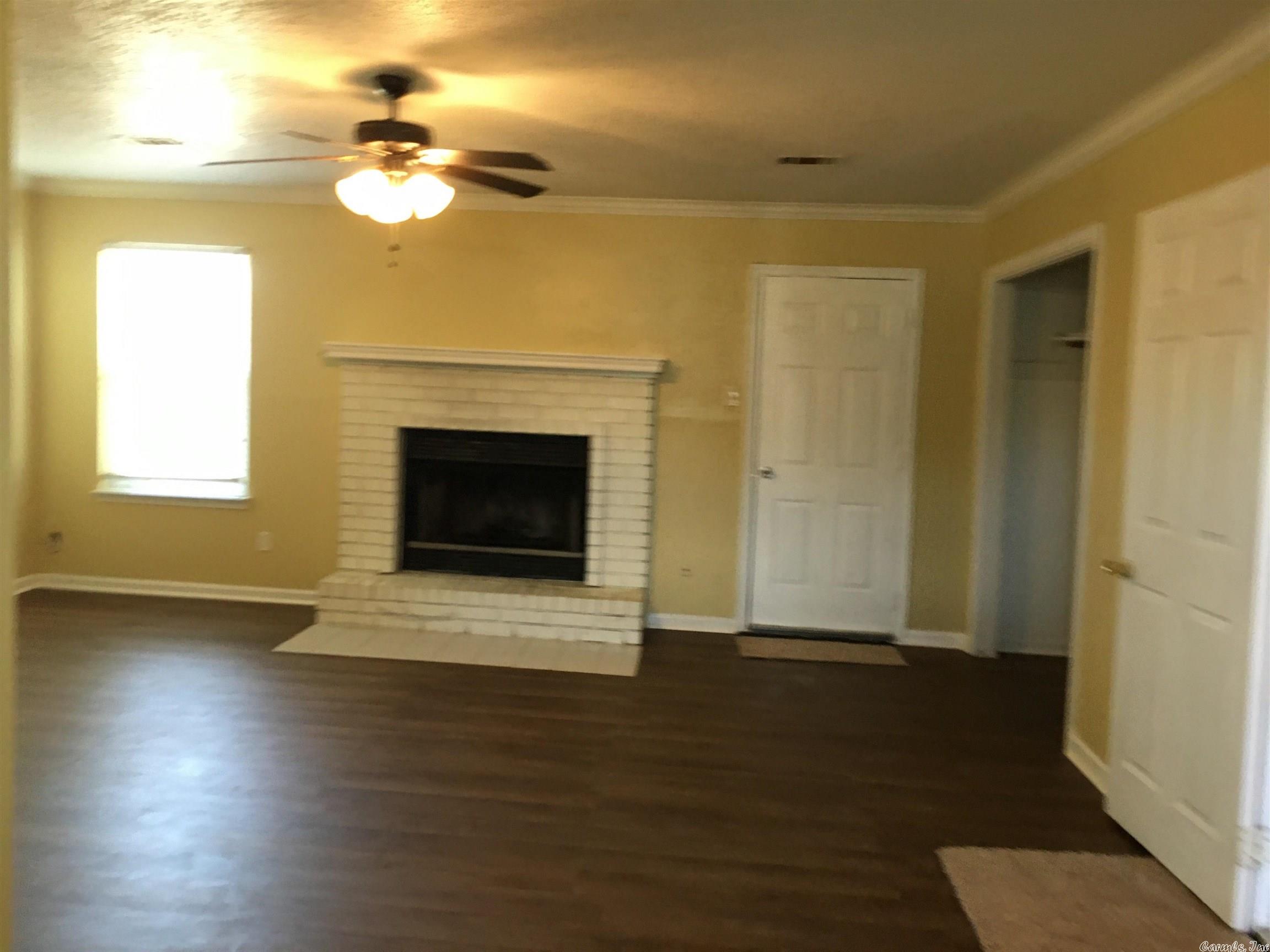 CLOVER RIDGE - Residential