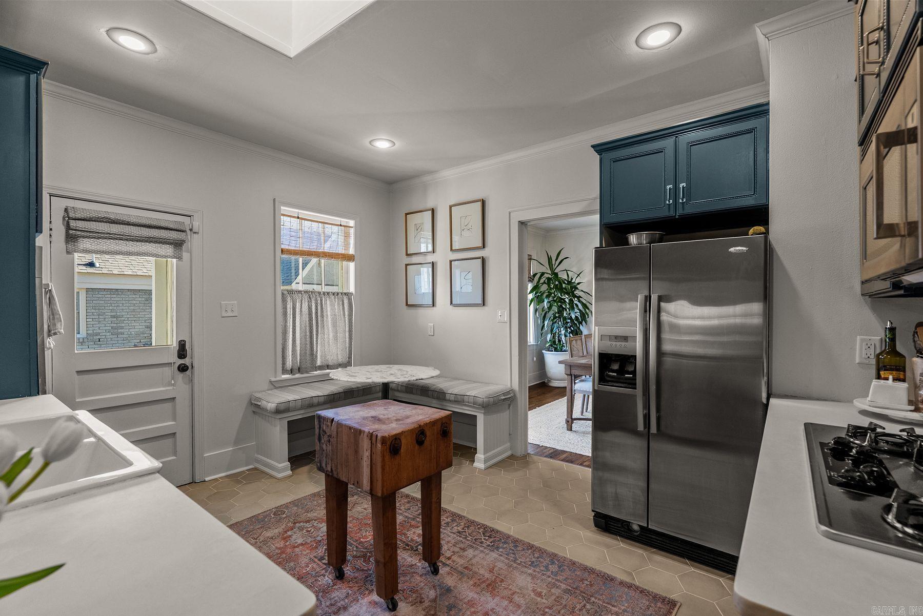 NEWTONS - Residential