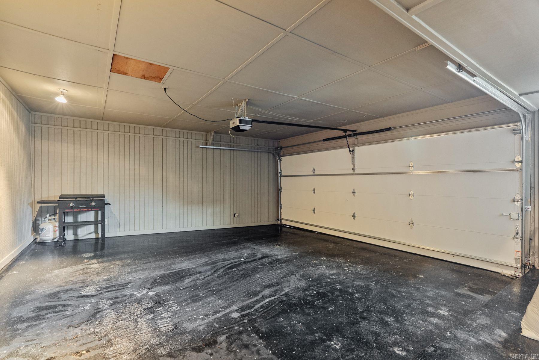 NEWTONS - Residential