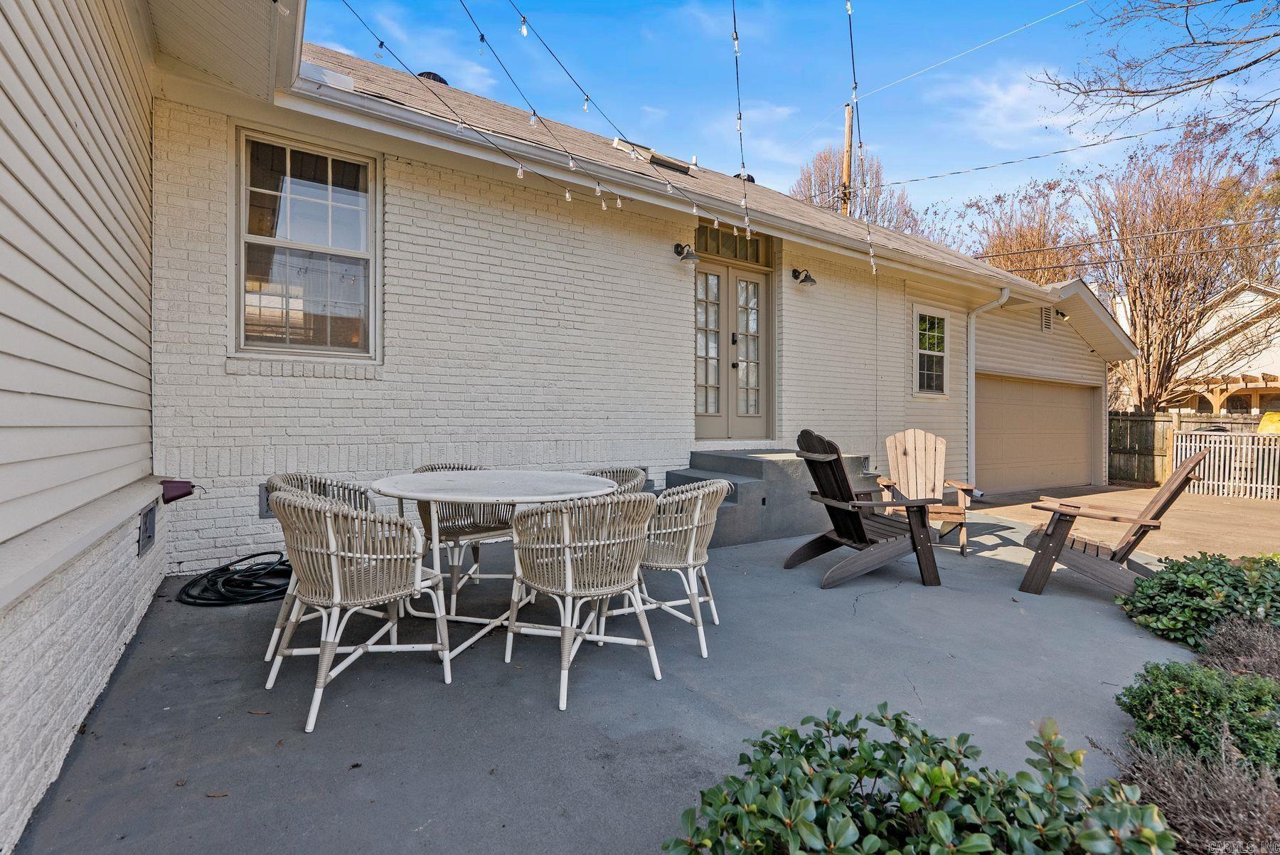 NEWTONS - Residential