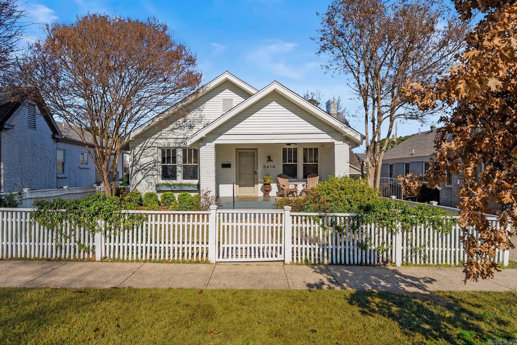 NEWTONS - Residential