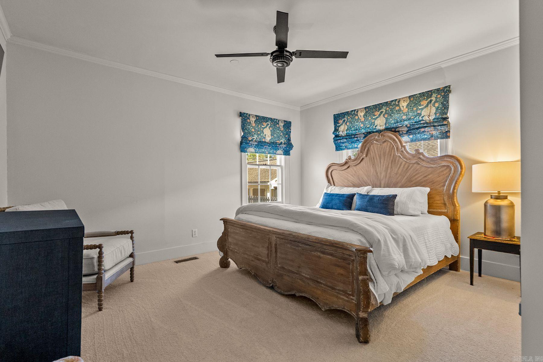 NEWTONS - Residential