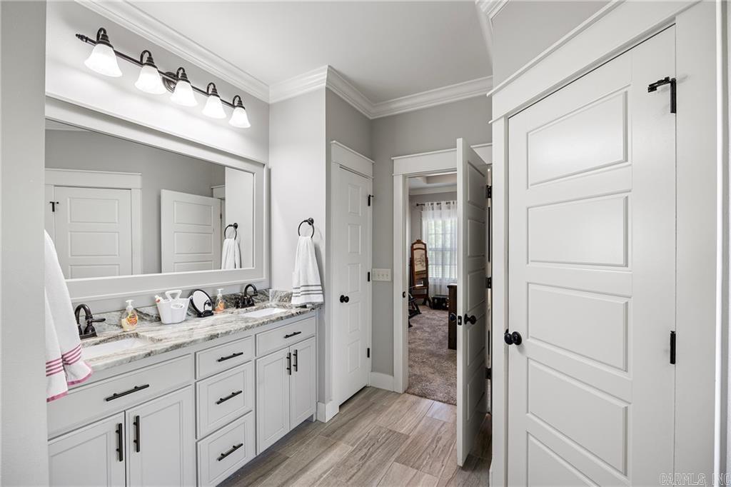 SHILOH MANOR - Residential