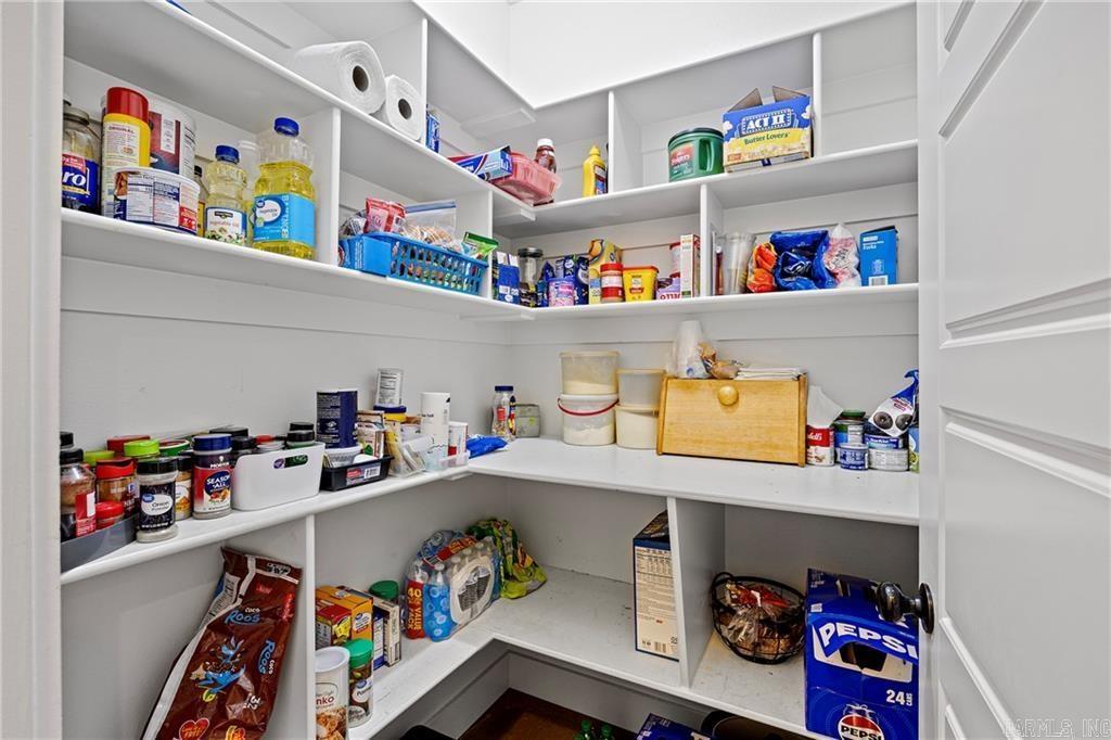 SHILOH MANOR - Residential