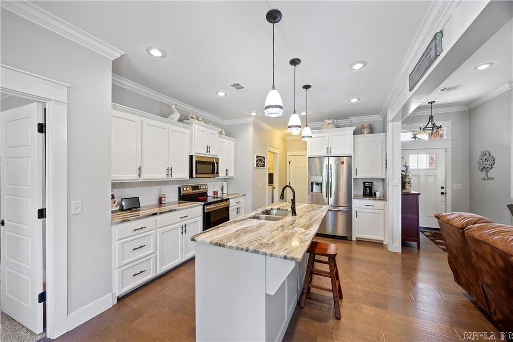 SHILOH MANOR - Residential