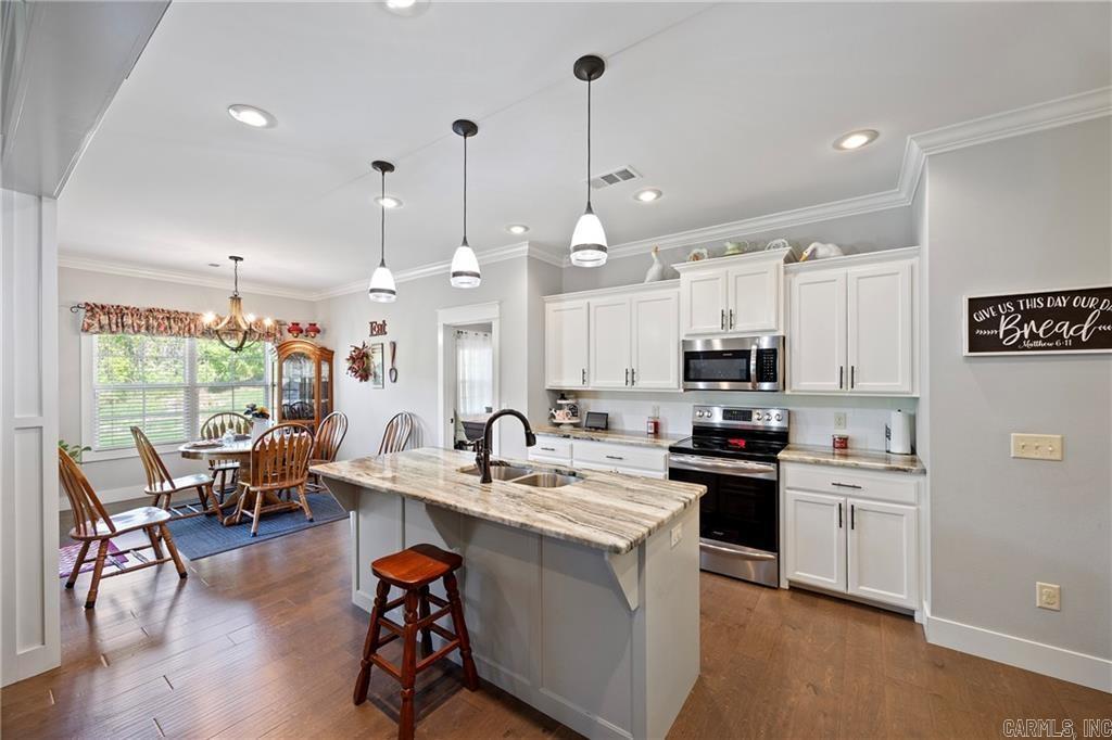 SHILOH MANOR - Residential