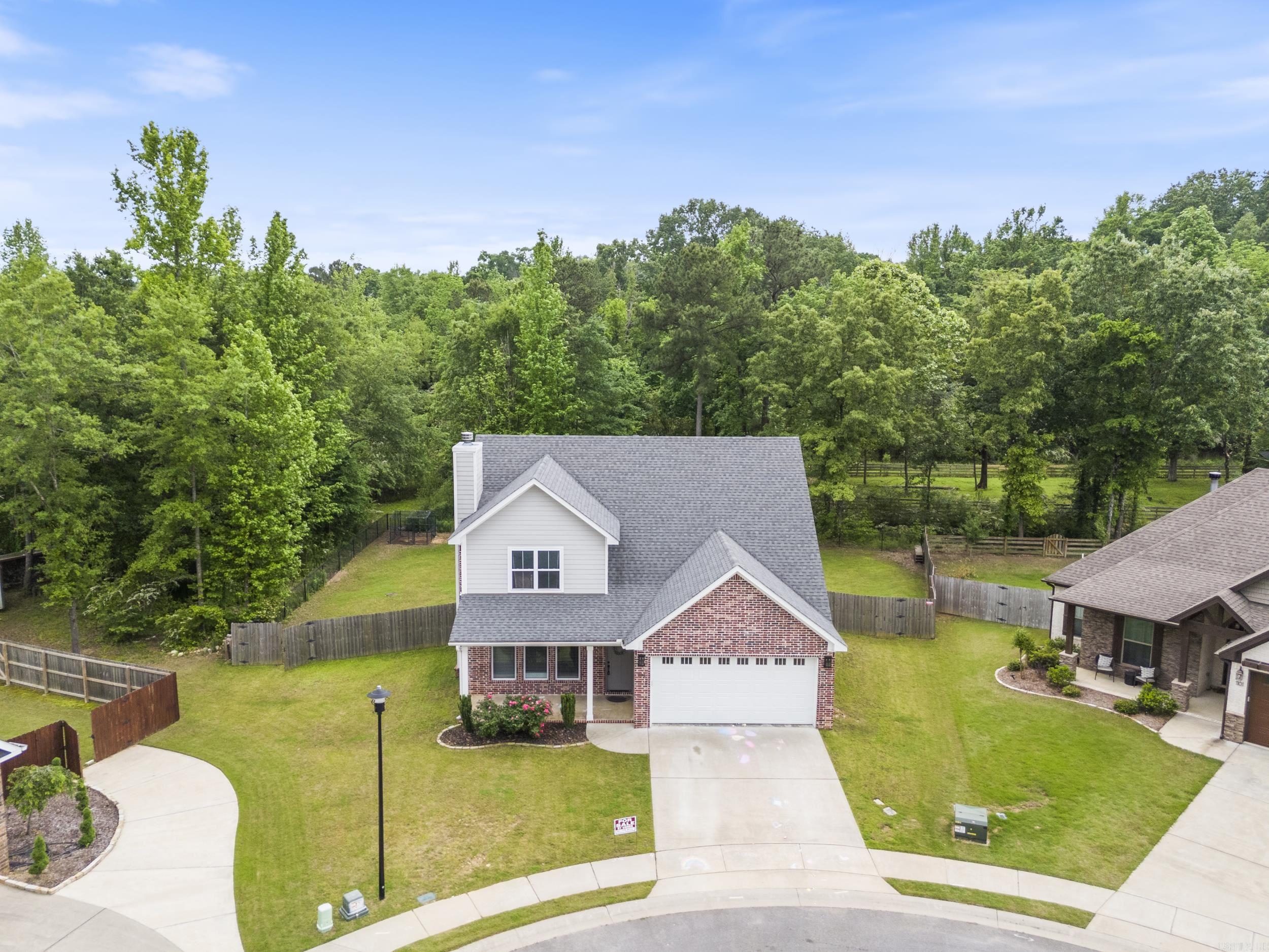 DAWSONS POINTE - Residential