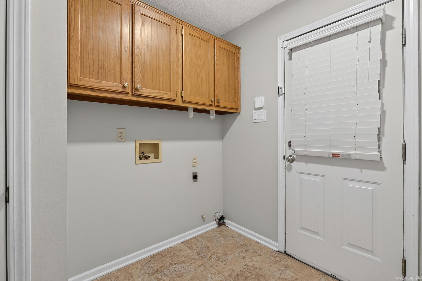 AMBER OAKS ADDN - Residential