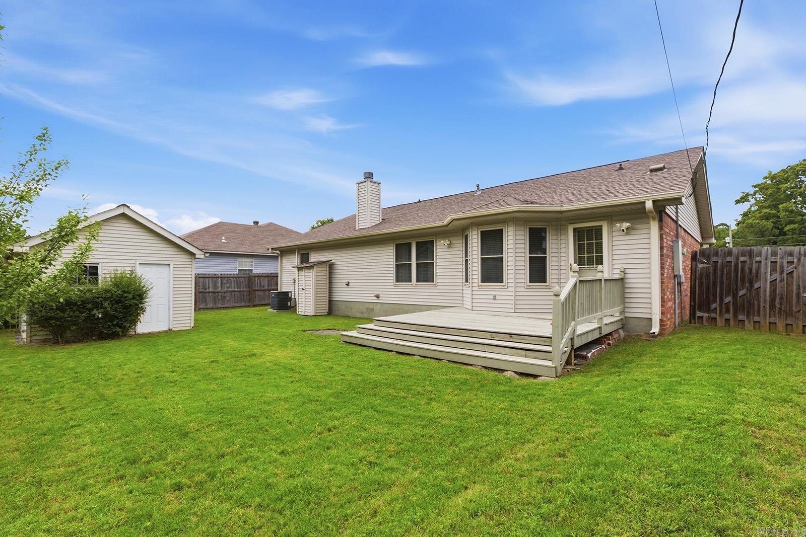 AMBER OAKS ADDN - Residential
