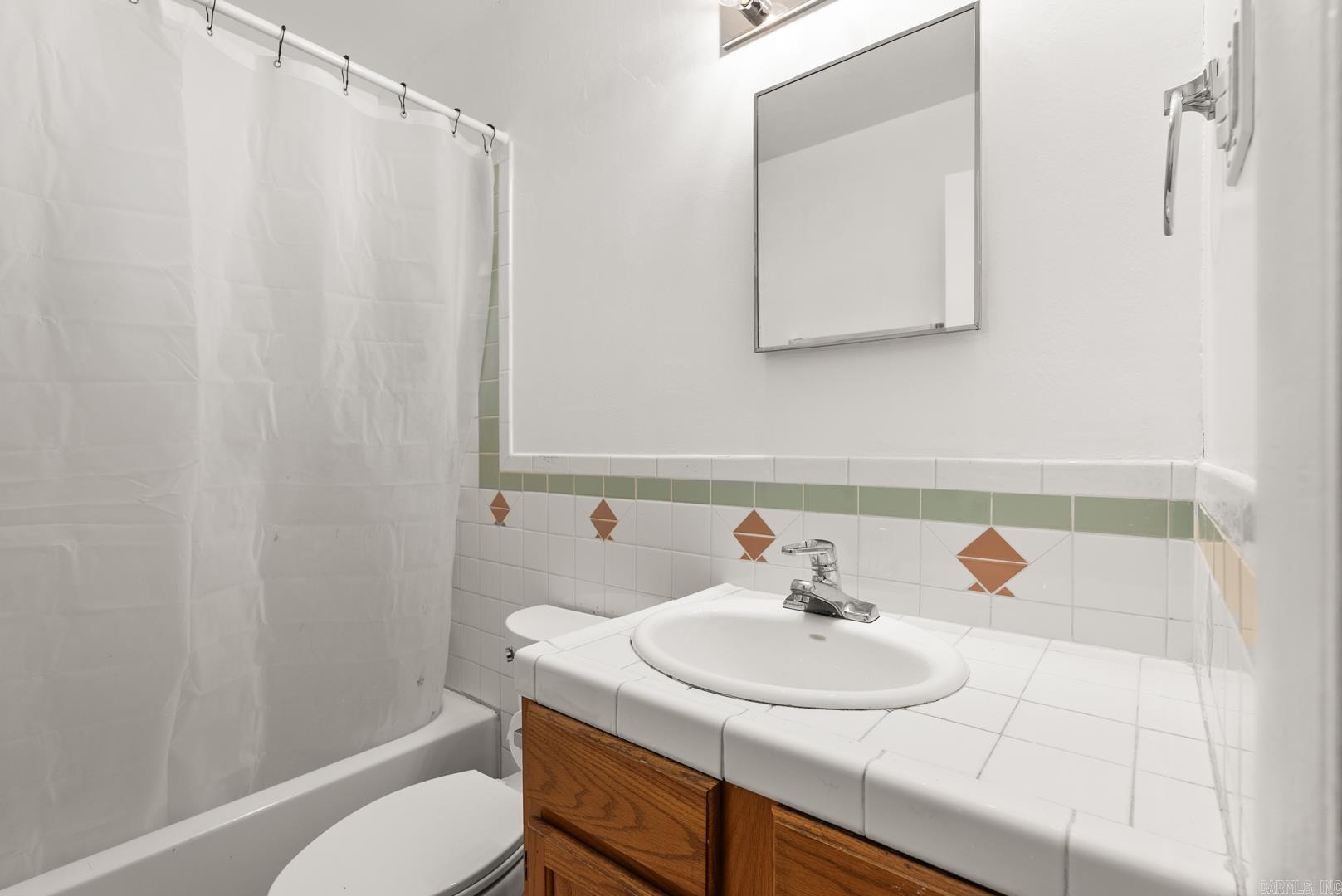 MEADOWLANE ADDN - Residential