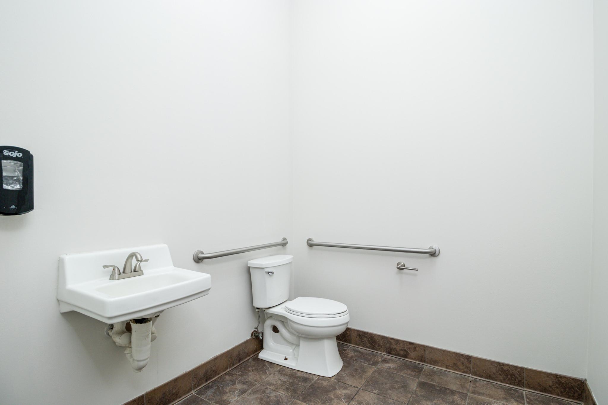 Paragould Plaza - Commercial Lease