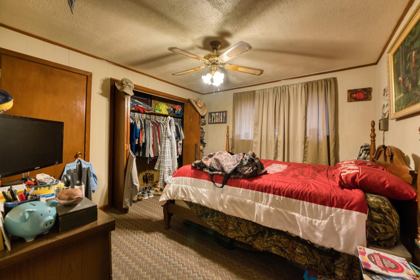 Metes & Bounds - Residential Income