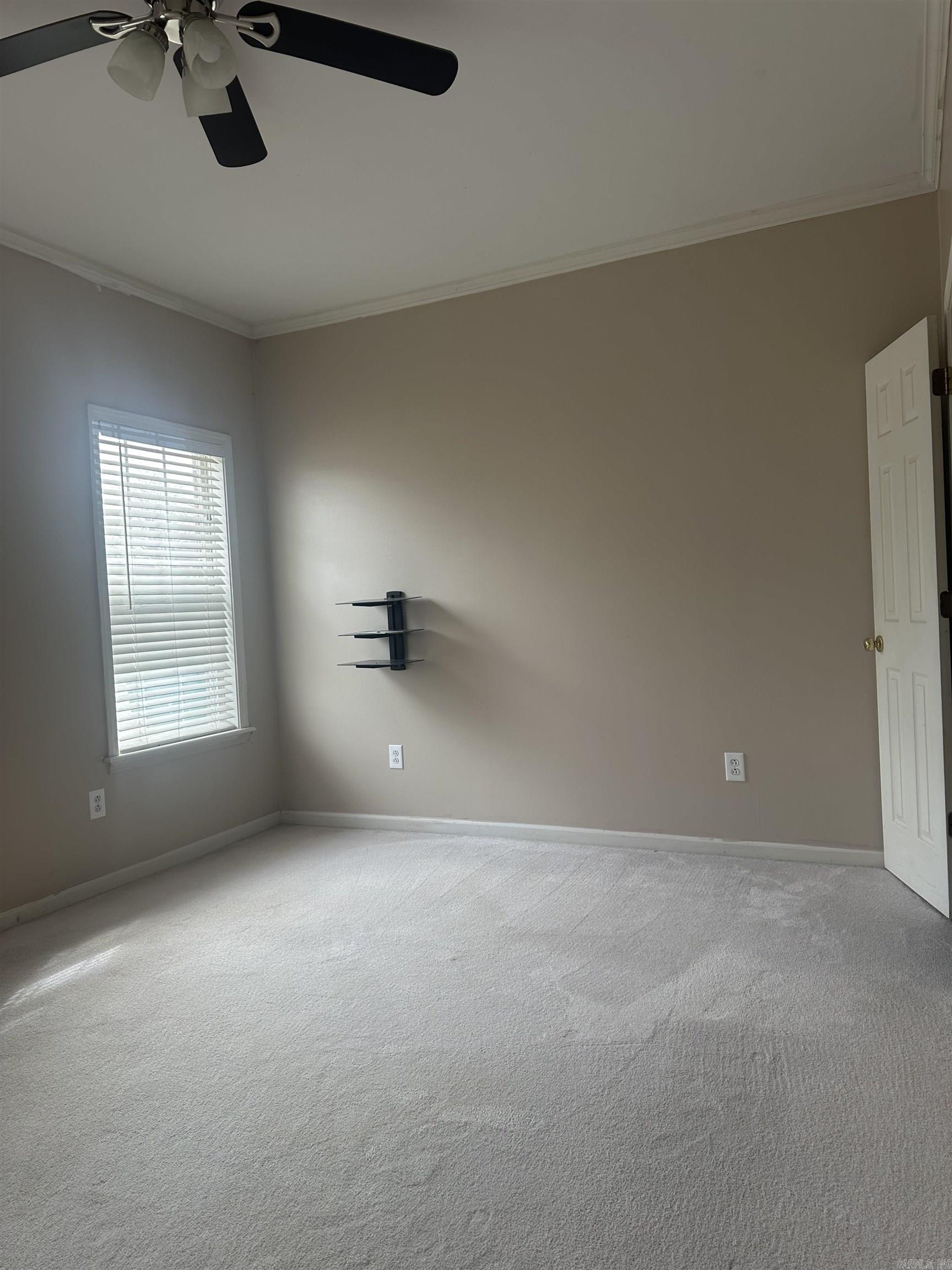 WOODLANDS HILLS - Residential