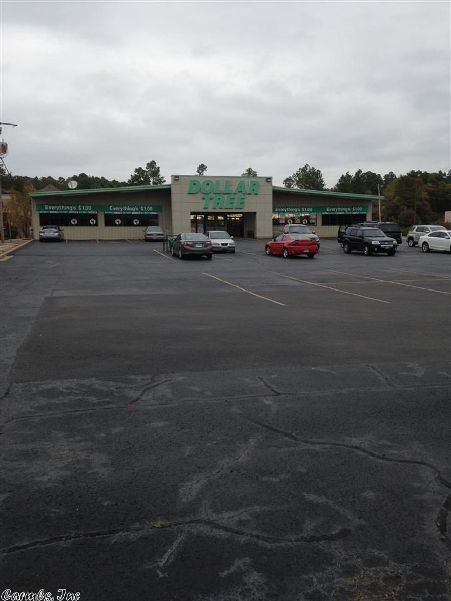 Great triple net national tenant. Would make a good 1031 tax deferred exchange property purchase!