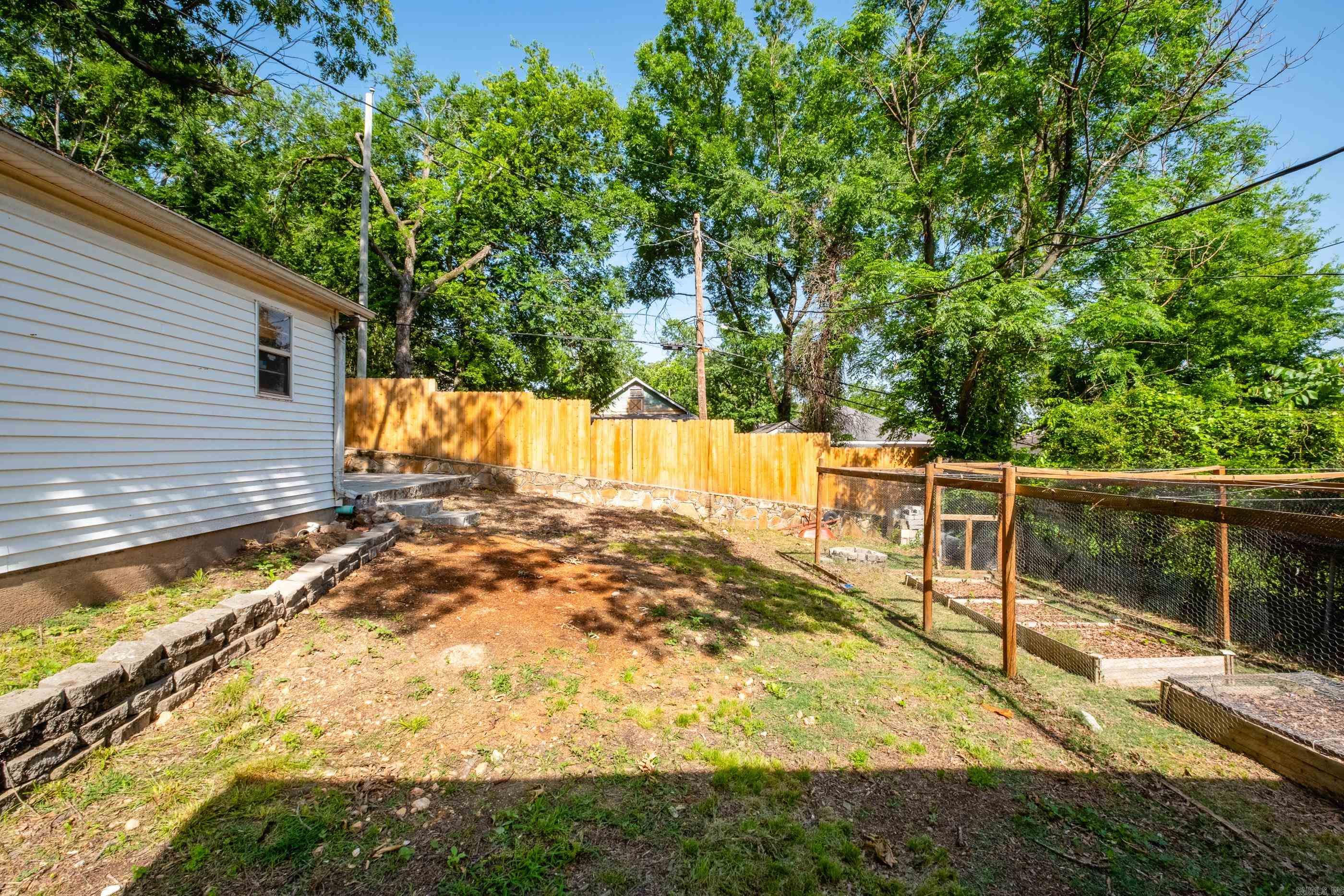 ELMHURST - Residential