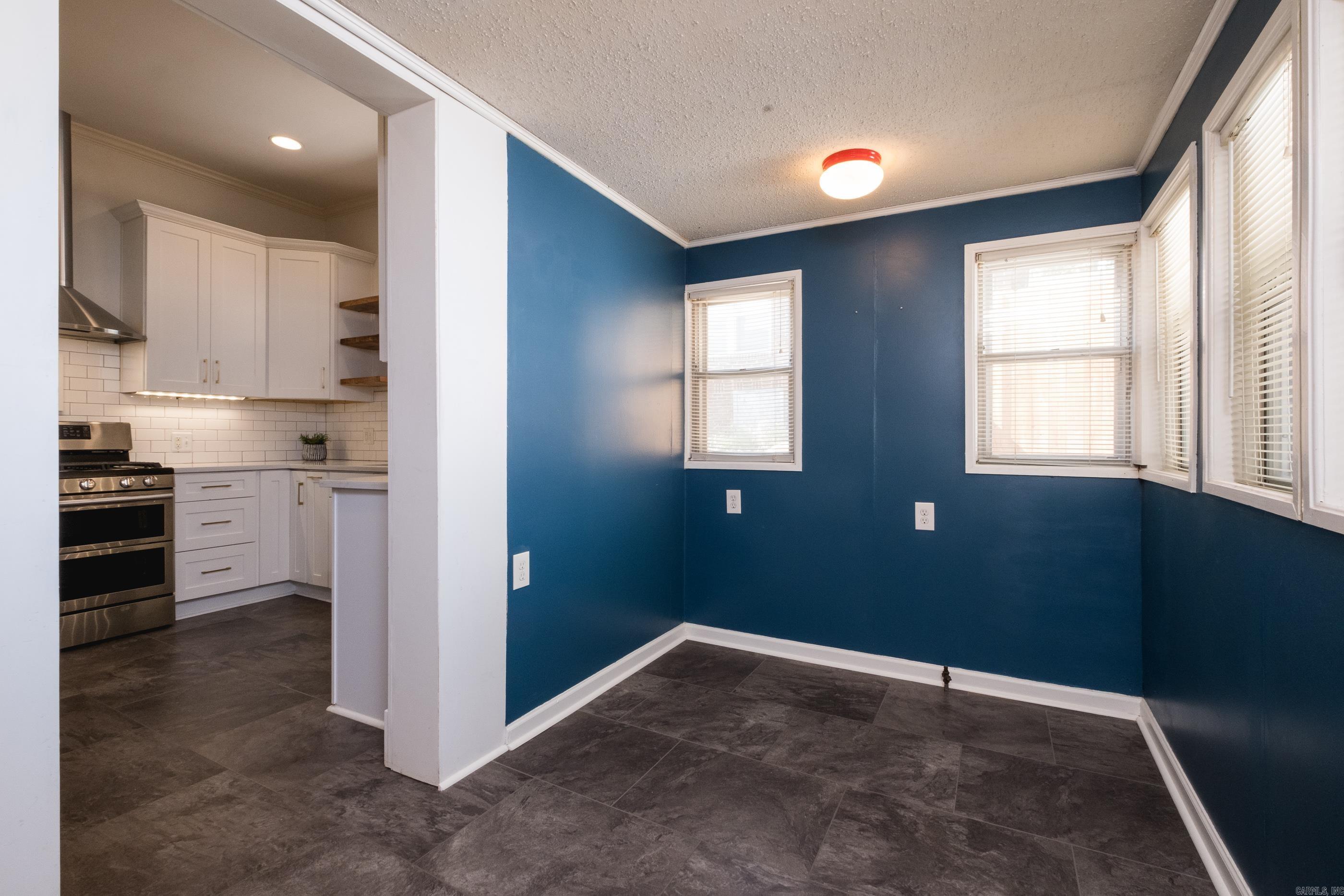 ELMHURST - Residential