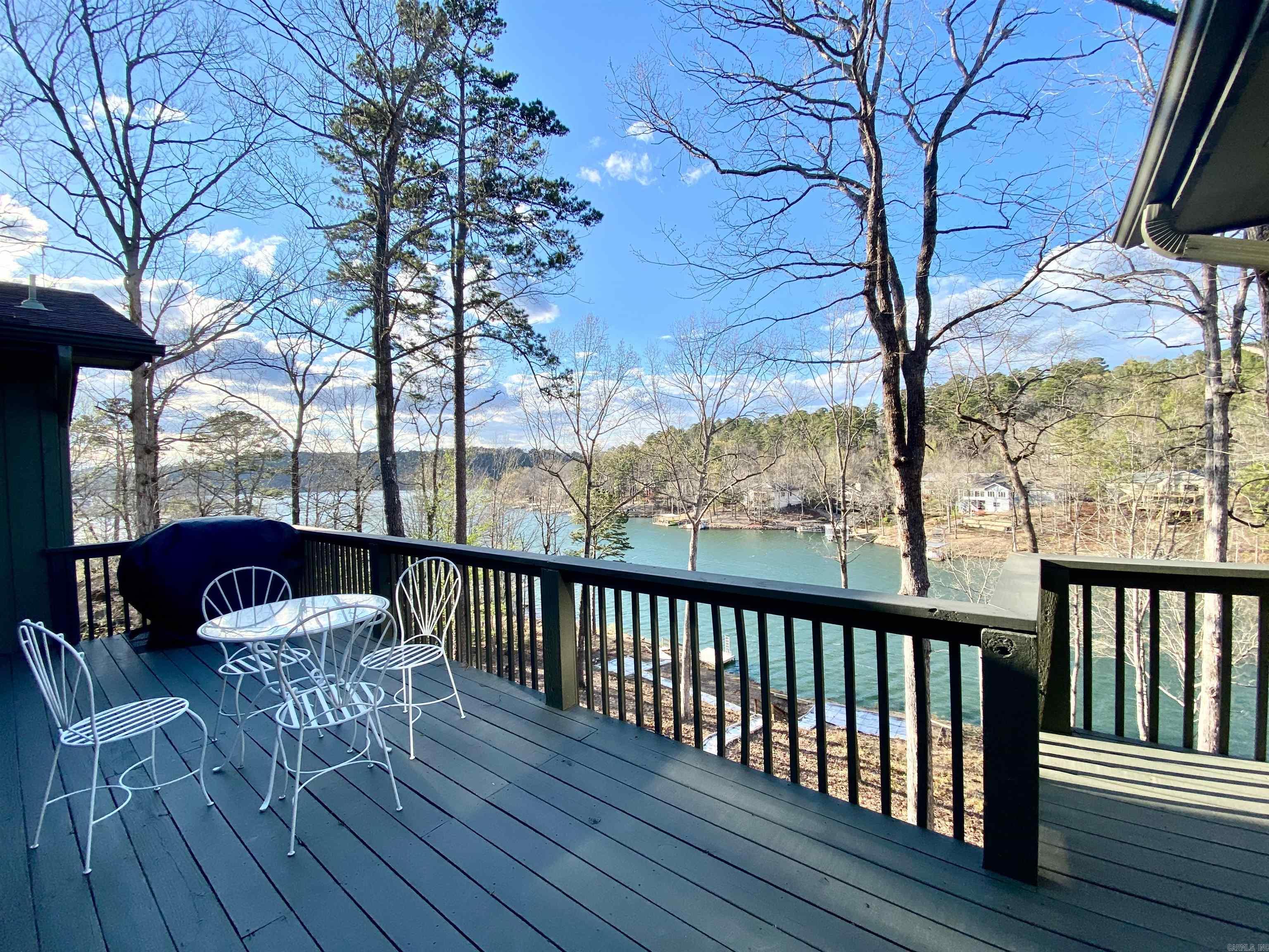 DELAVEGA - Residential