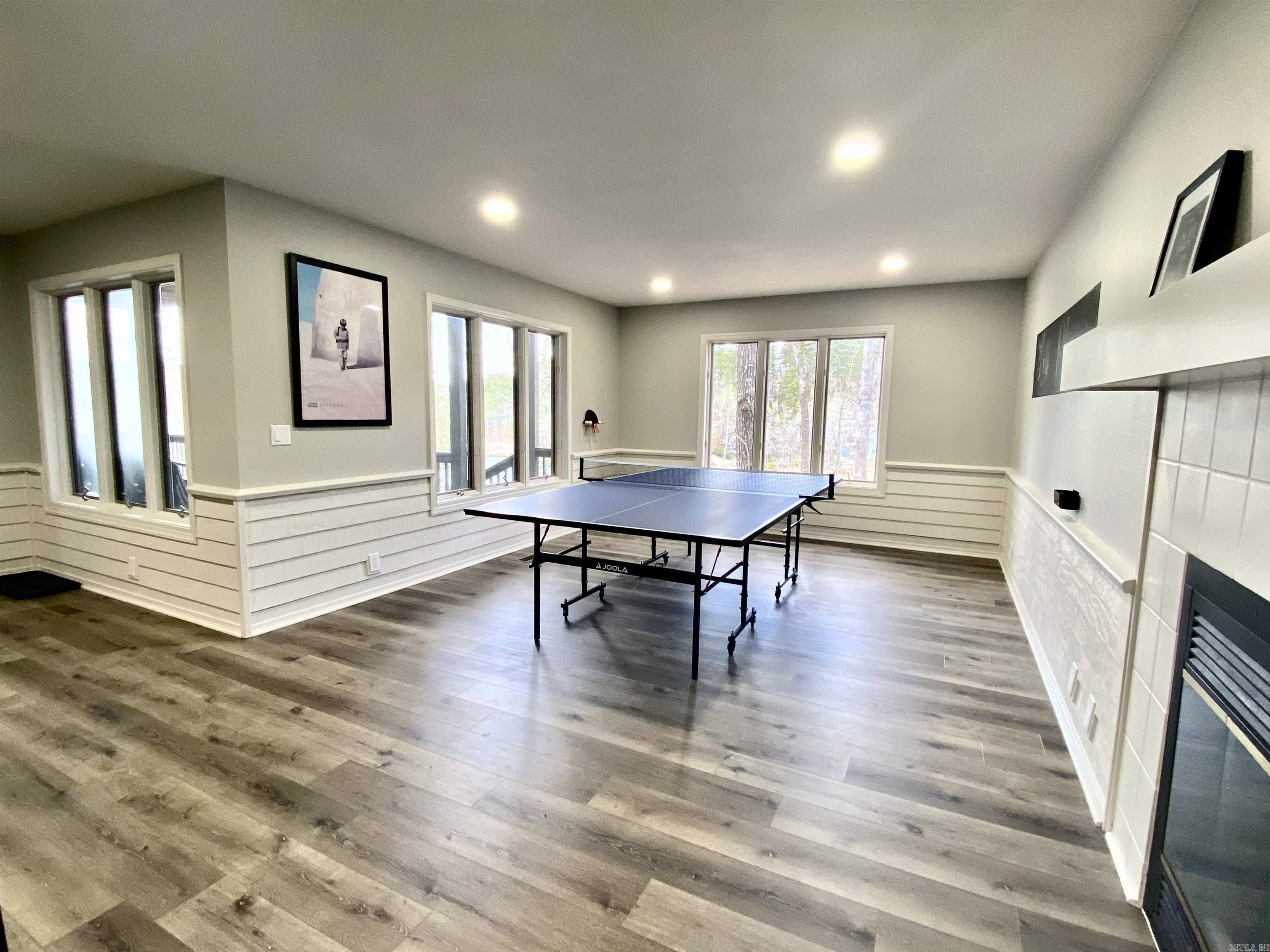 DELAVEGA - Residential