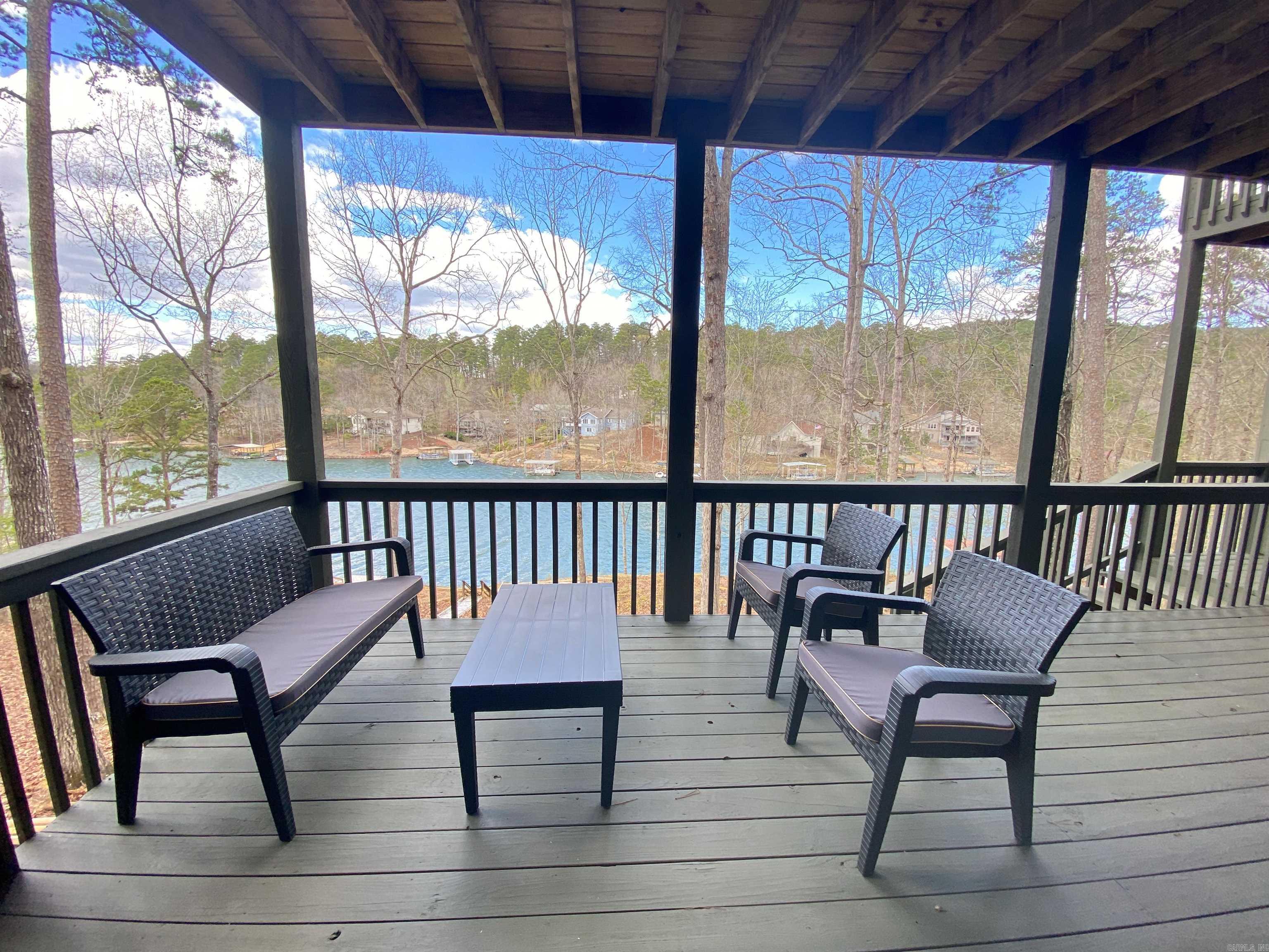 DELAVEGA - Residential